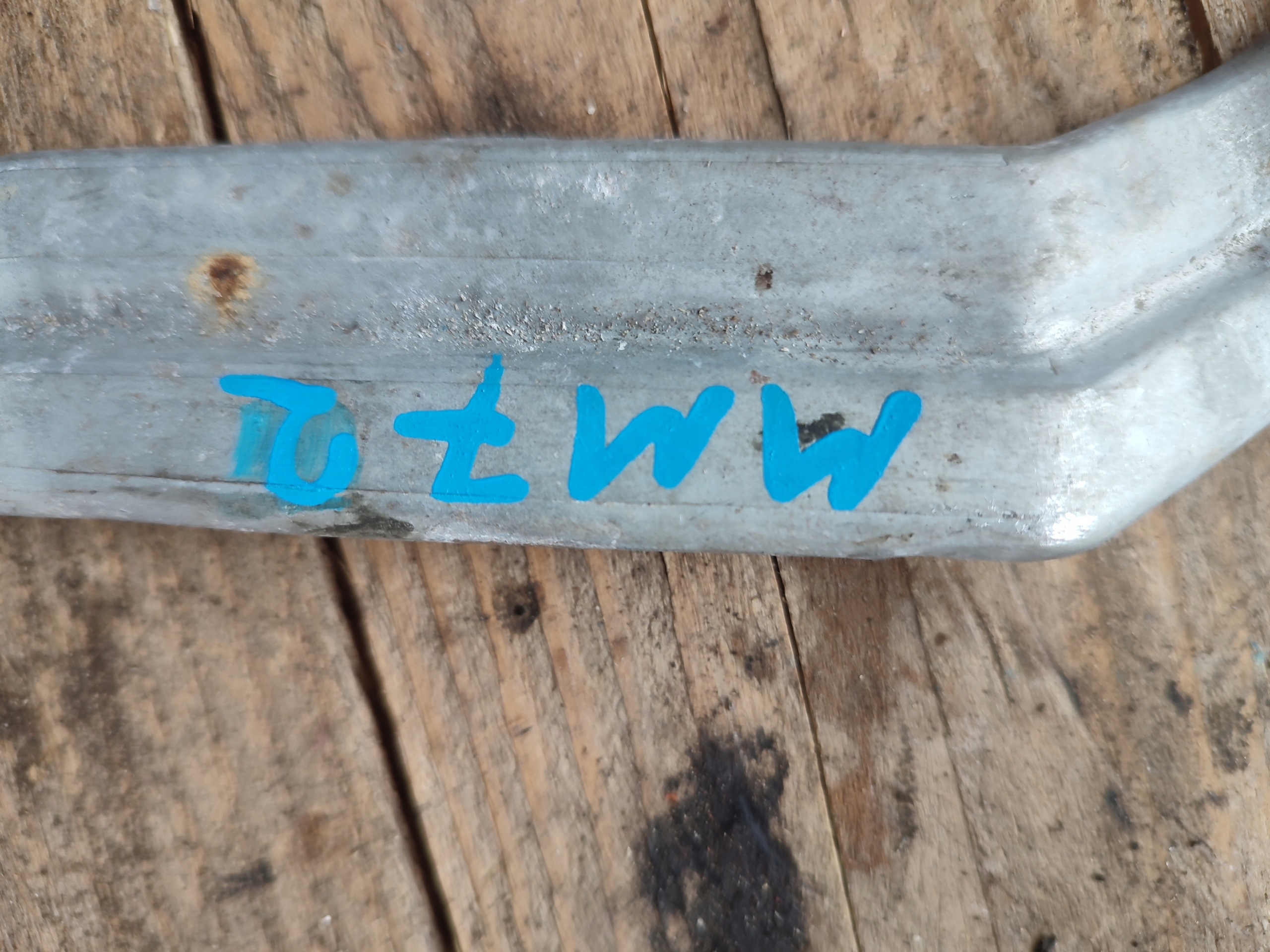 pillar left VOLKSWAGEN JETTA 5C7867891