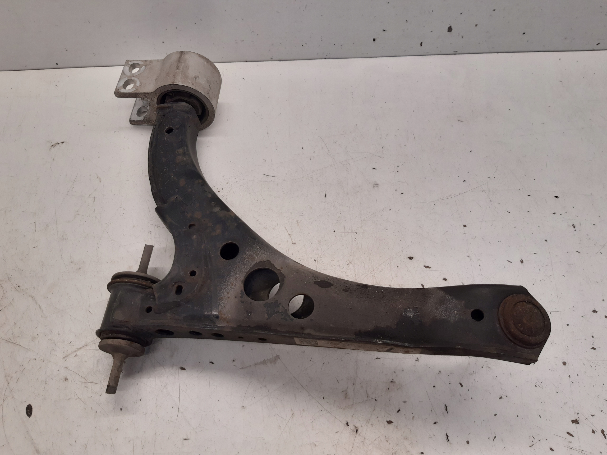 Querlenker rechts vorne Opel Astra K