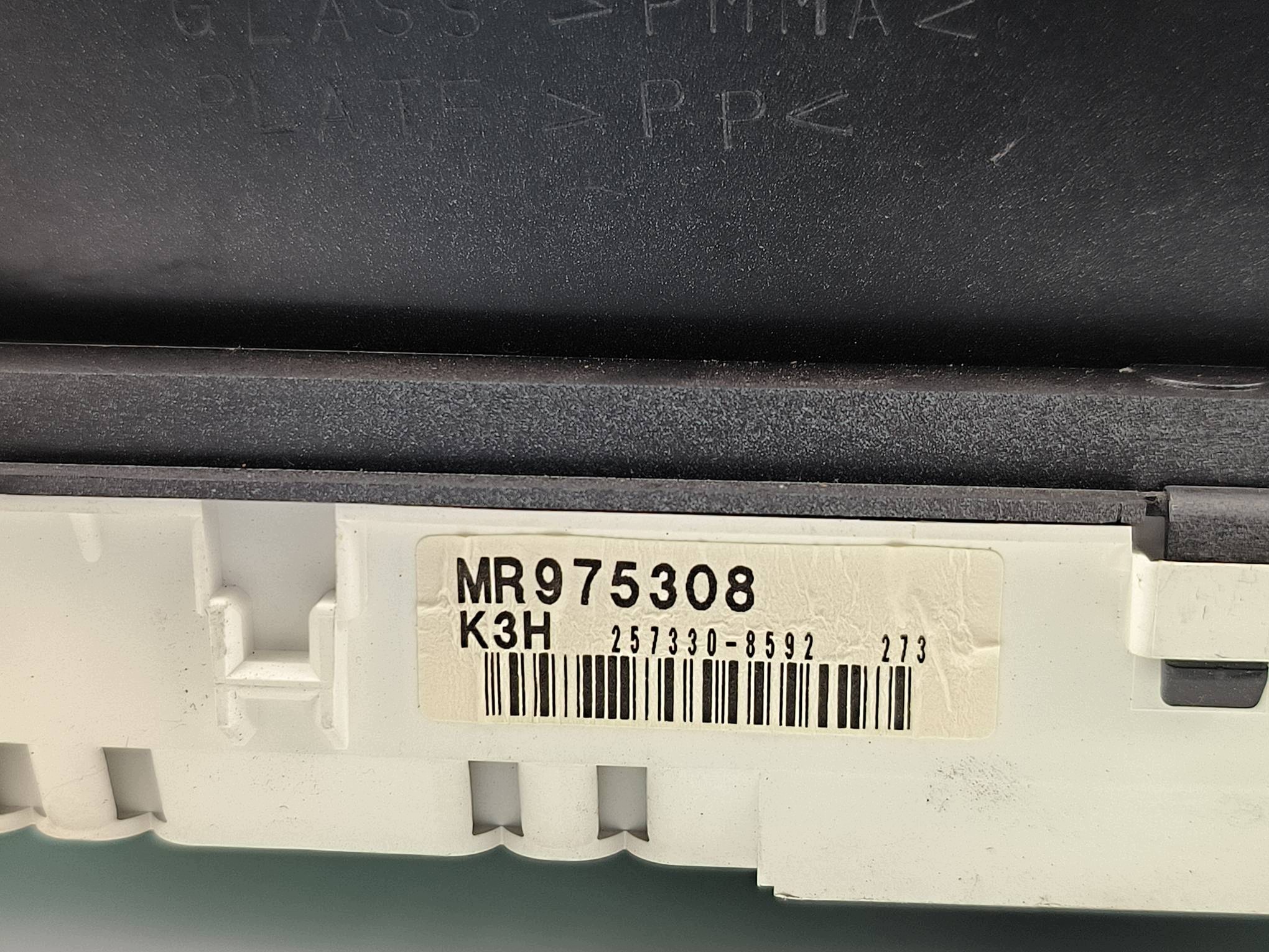 dials clock MR975308 MITSHUBISHI PAJERO PININ