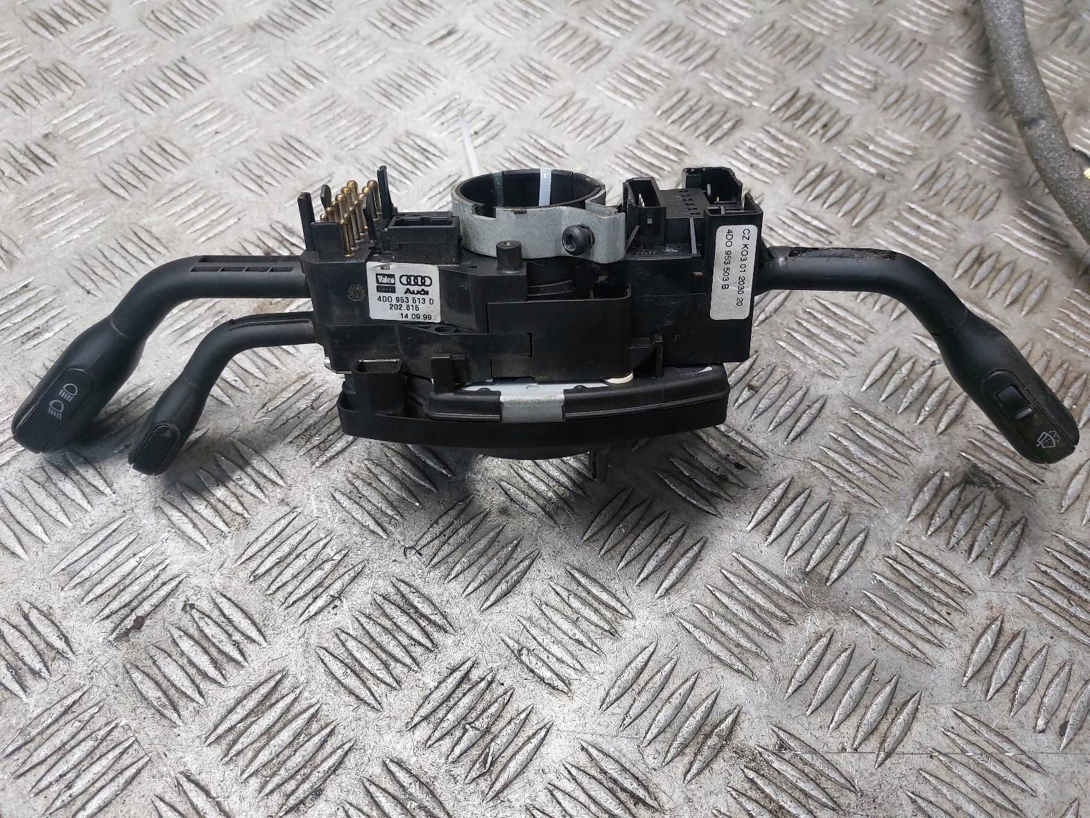 MANETKA DEVIO LUCI TERGICRISTALLO TERGI AUDI A8 D2 1J0959654J 4D0953513D