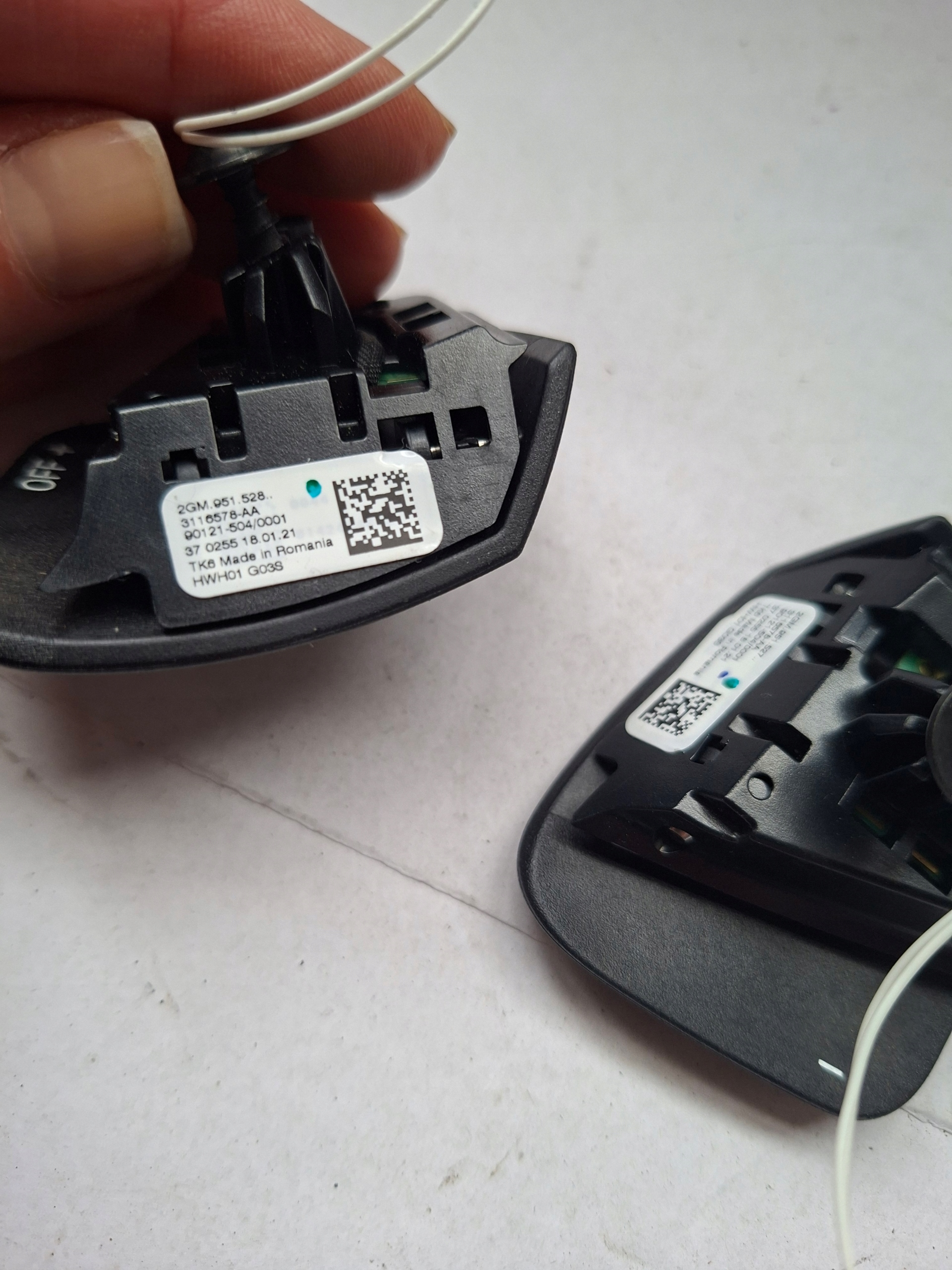 s řazením volantu VW 2GM951527, 2GM951528