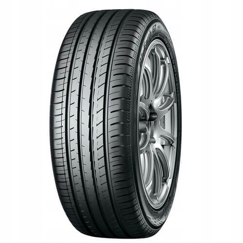 

4 szt. Yokohama 235/40R19 BluEarth-GT AE51 96W XL