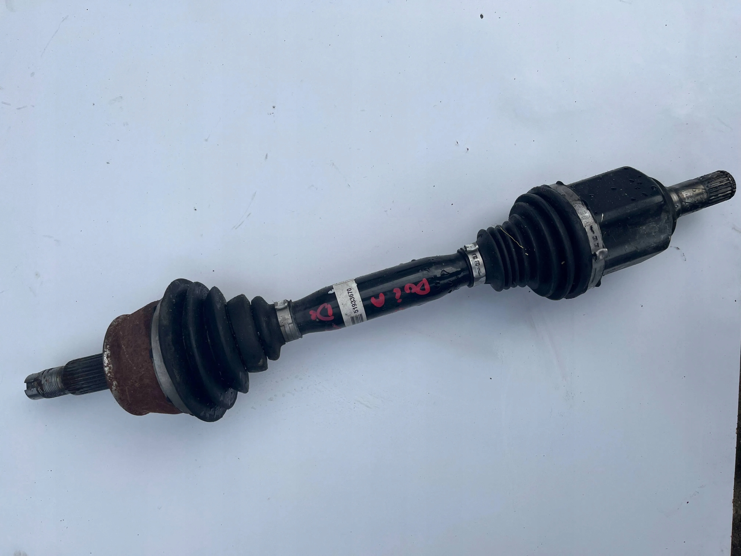 51933670 - FIAT DOBLO II ПОЛУОСЬ ЛЕВЫЙ В СБОРЕ 1.6 M-JET 17R