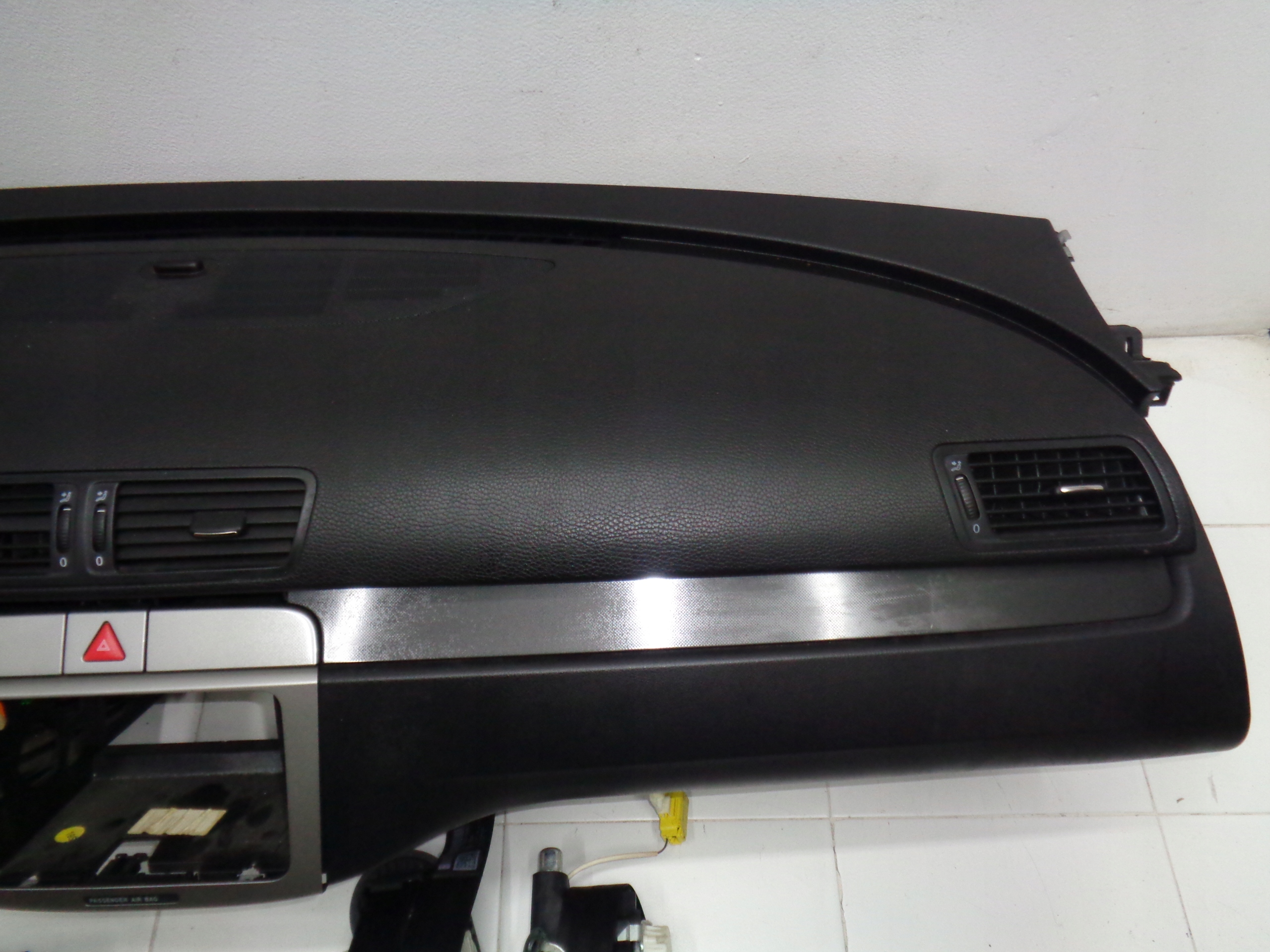 VW PASSAT B6 dashboard console airbags tension belts KOMPLET