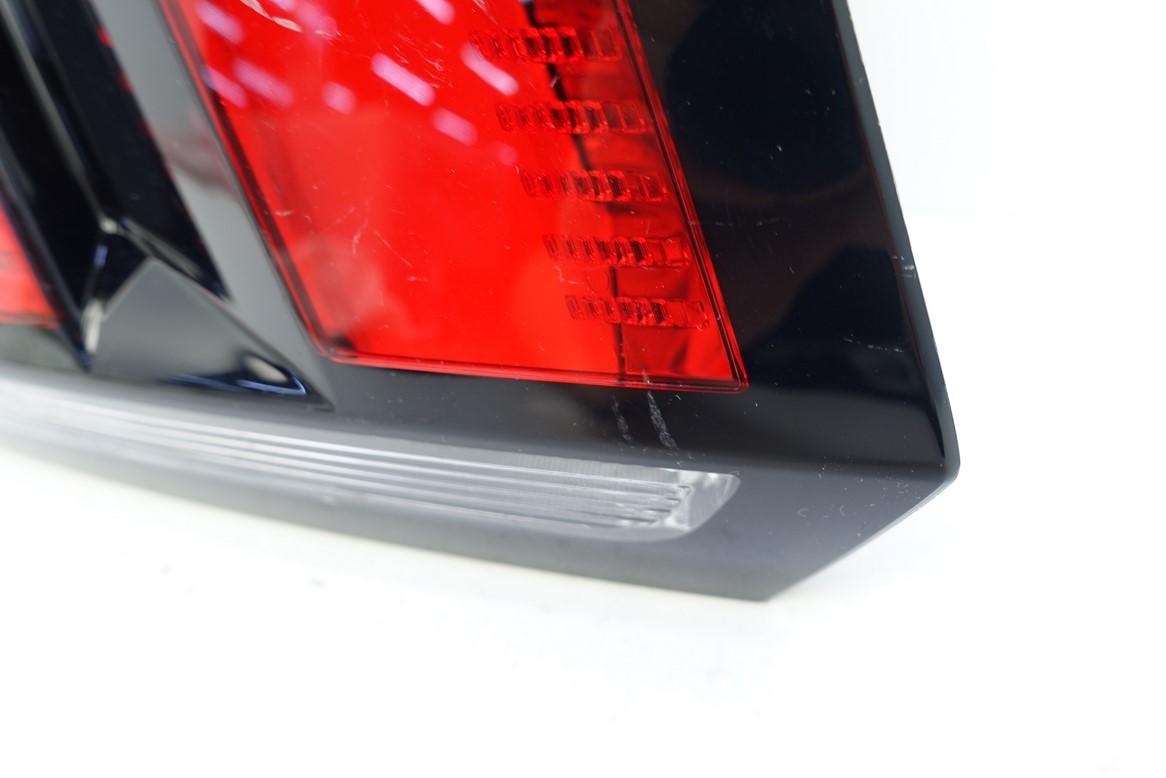 light left rear part LED PEUGEOT 3008 II 9810477880