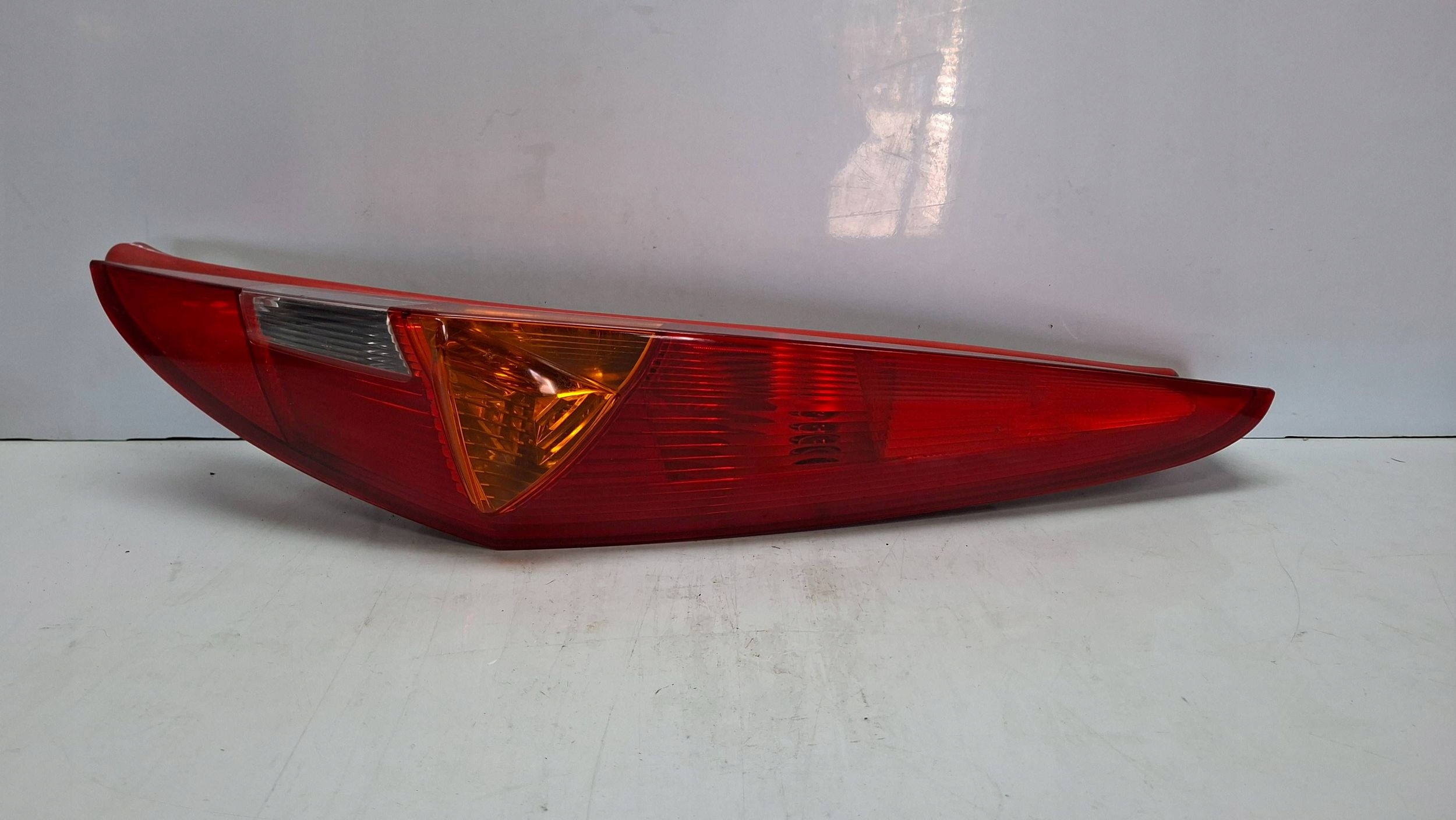 light rear right 46794077 FIAT PUNTO II 3D 1999