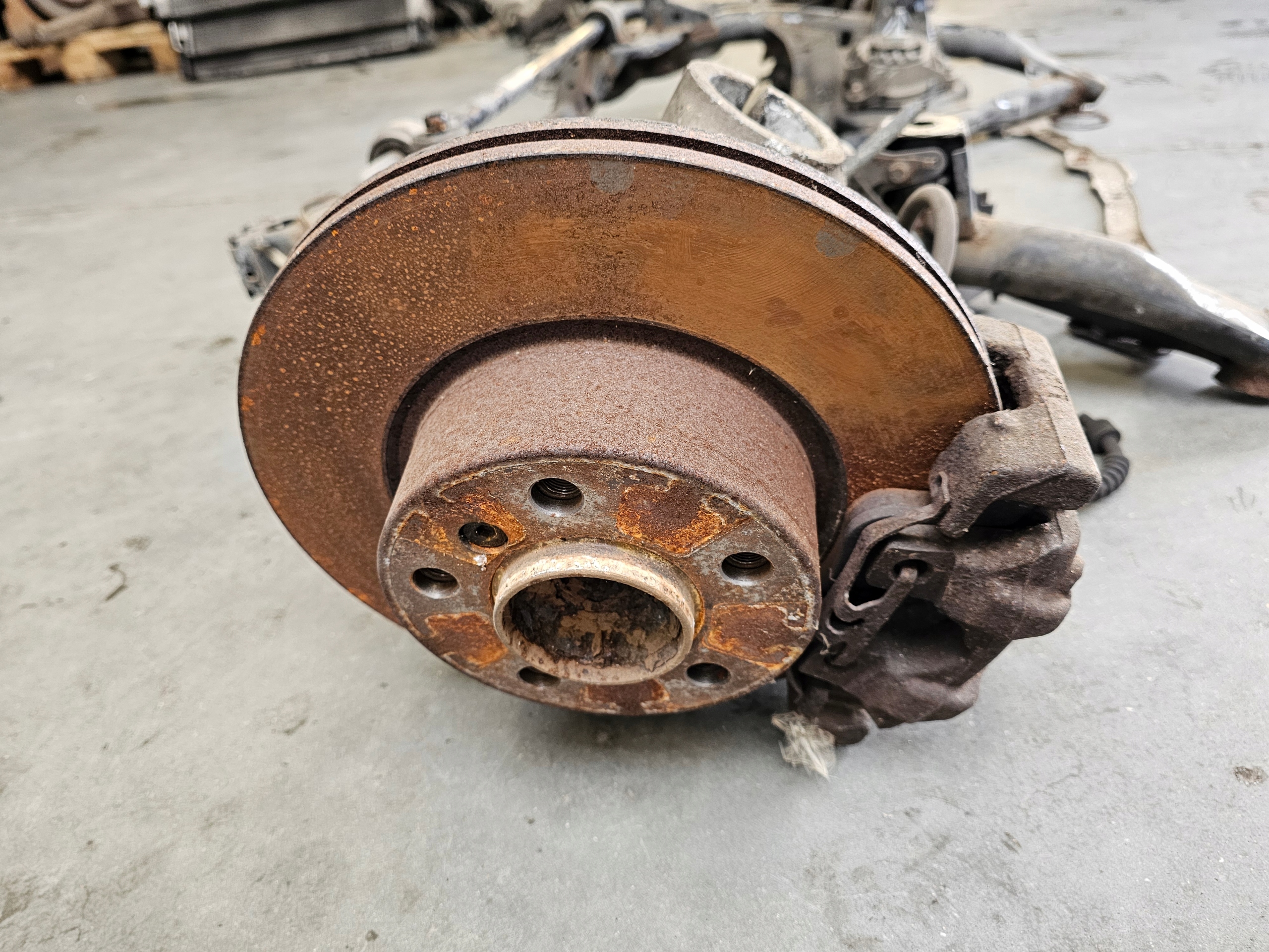 BMW F30 axle beam subframe sususpension swings front 2.0D