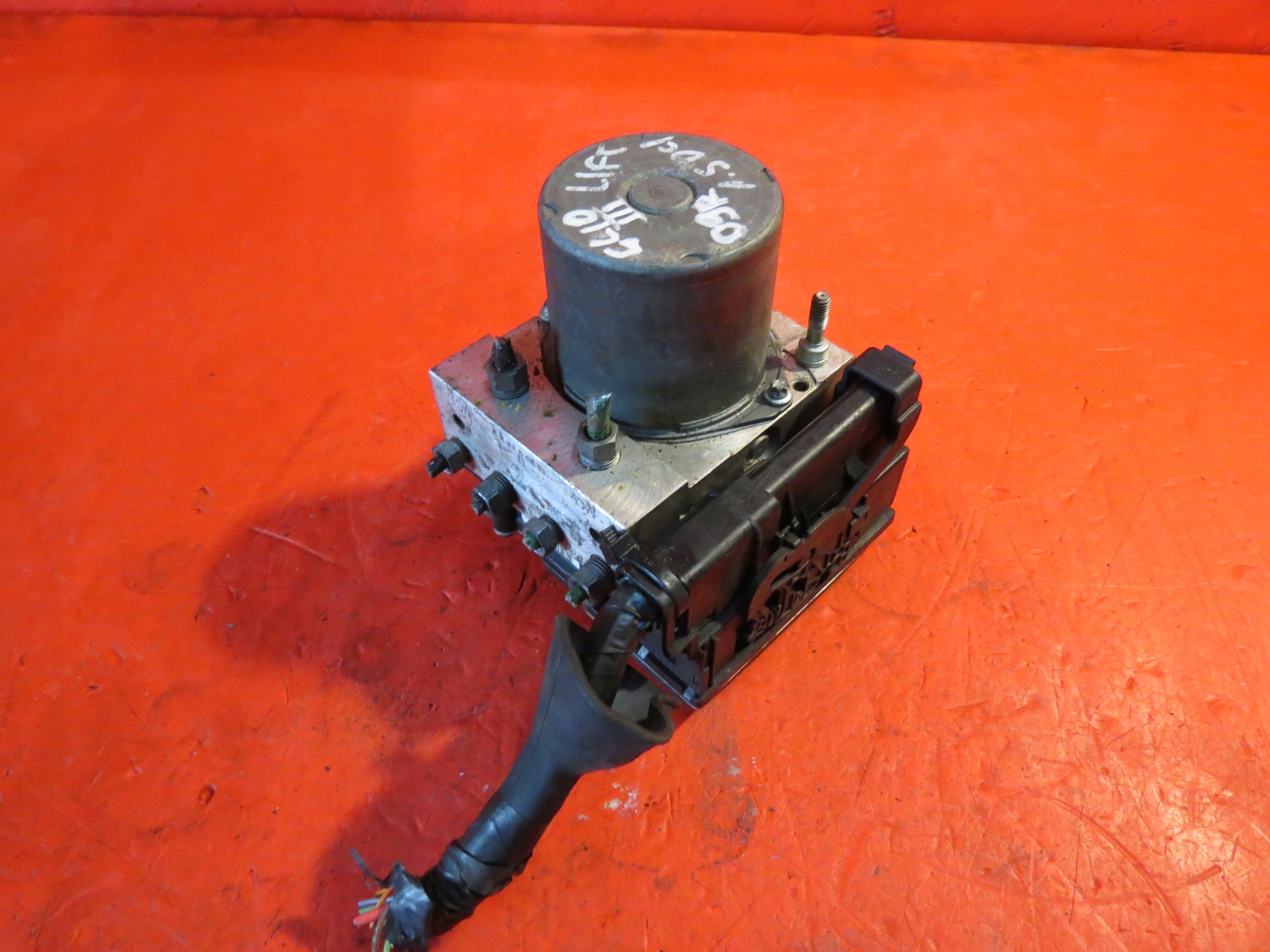 RENAULT CLIO 3 III Pompa ABS 8200701499 0265950377