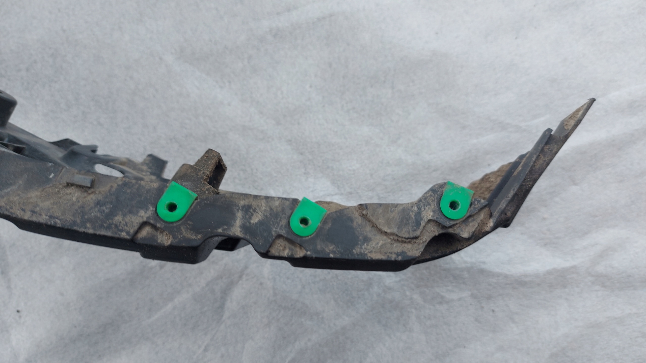 bumper bracket right rear part VOLVO XC60 II 17