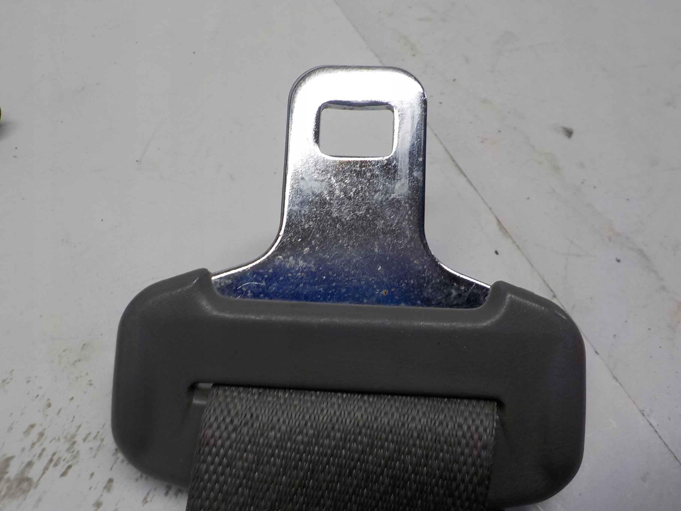 KIA CARENS III Gurten Sicherheits Spanner links vorne