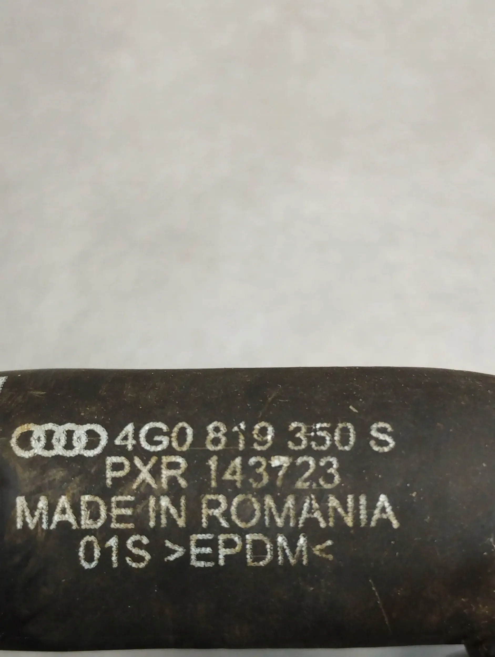 Audi A6 C7 4G Tubi d’acqua 4G0819350S