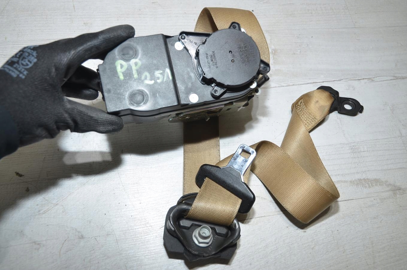 Gurten Sicherheits PP vorne Mercedes R-klasa W251