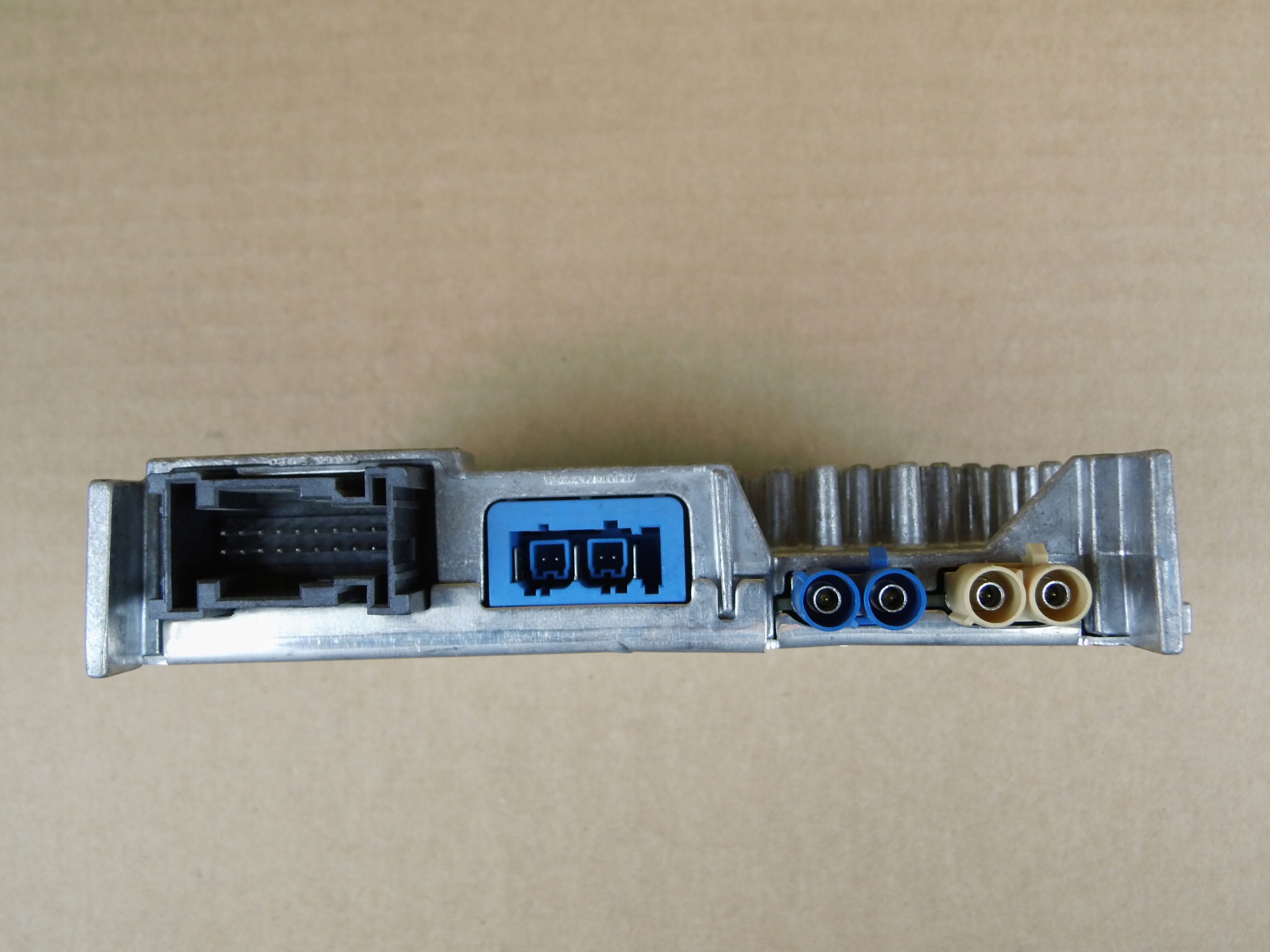 Mercedes-Benz module control unit A2069001218