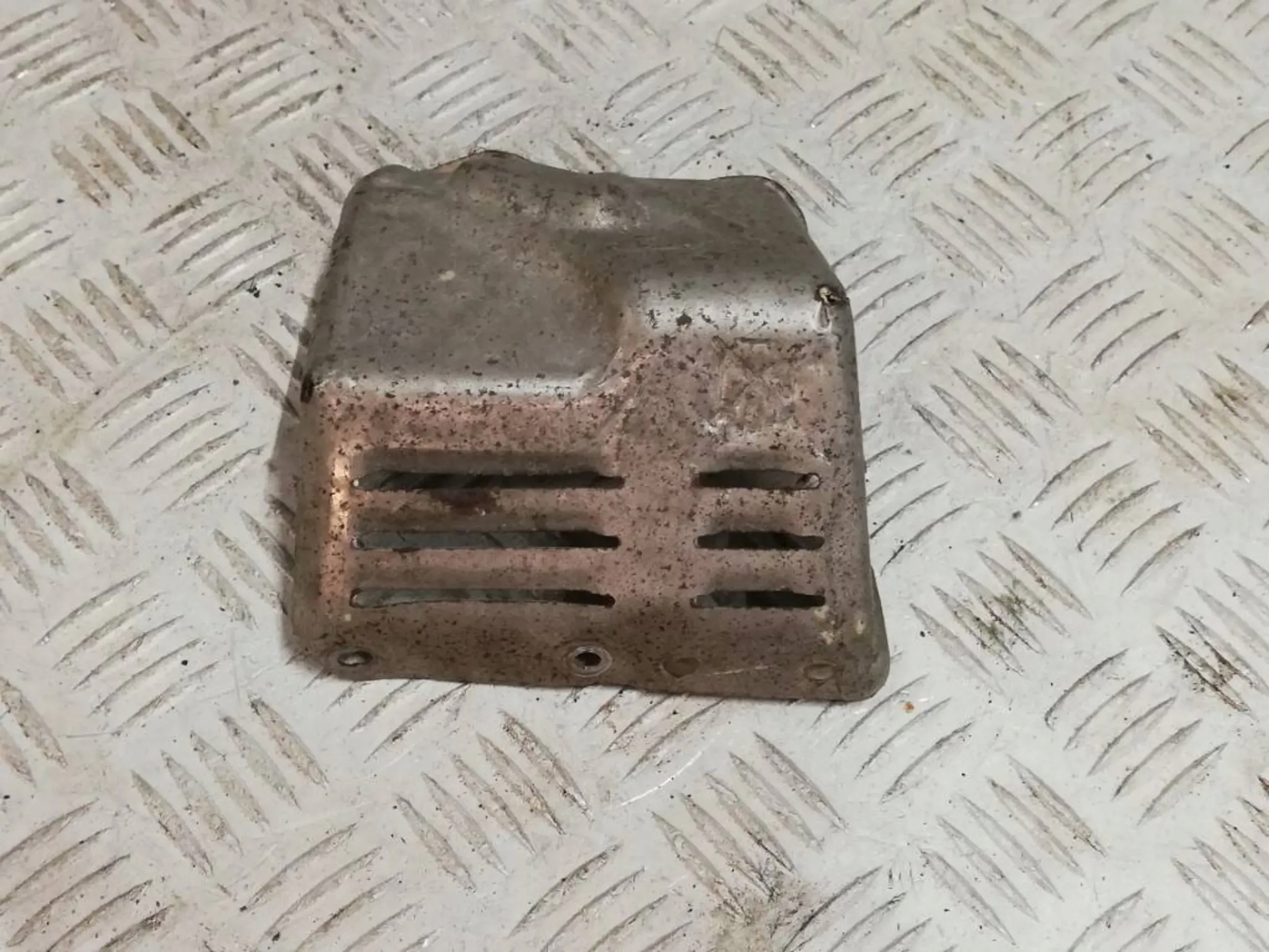 Citroen DS3 1.2 THP OSŁONA TERMICZNA 9807054980