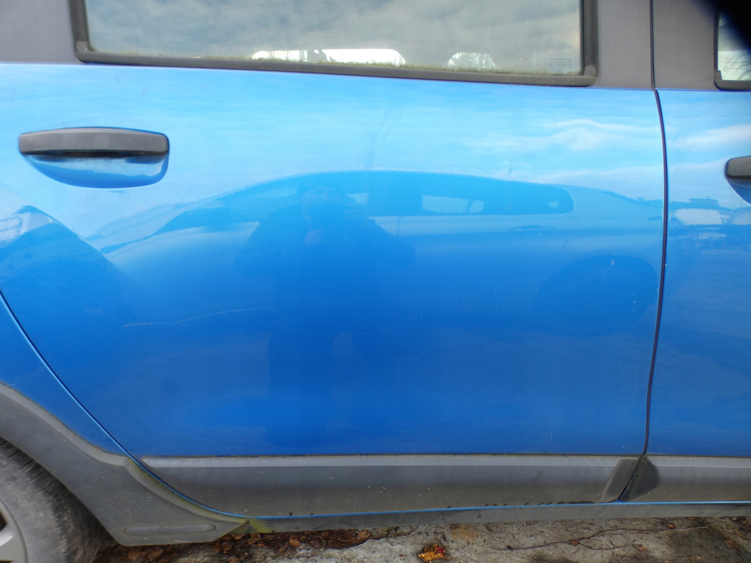 door right rear. complete DACIA LODGY KOD LAKIERU TERPL