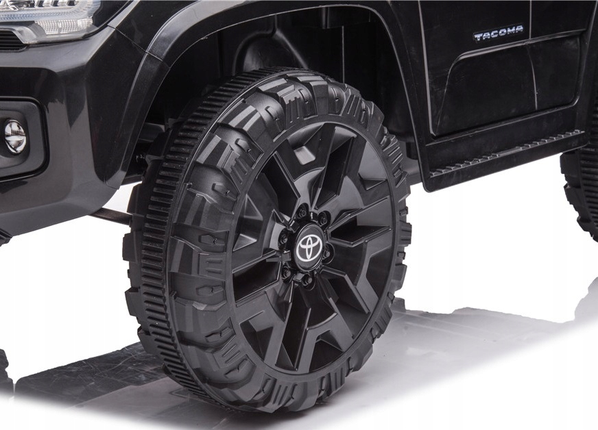 Toyota TACOMA, PILOT Автомобильный аккумулятор РАДИО FM Количество мест 1