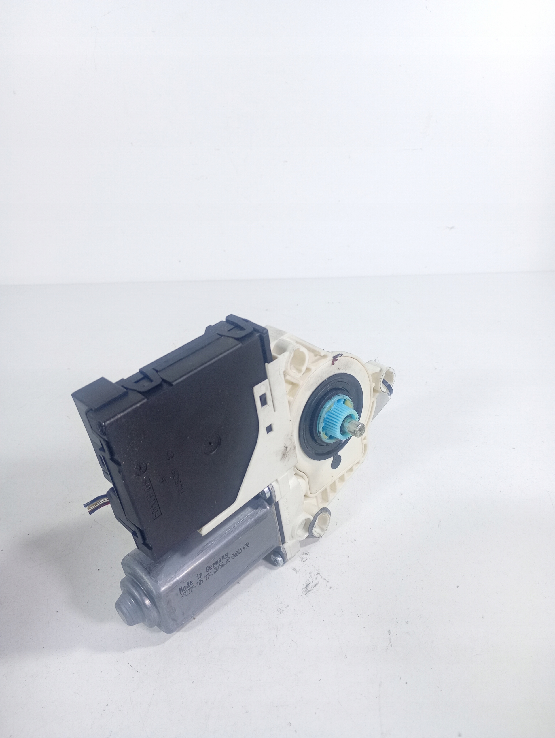 VW Passat B6 05-10 engine mini motor windows left front front OE 1K0959793