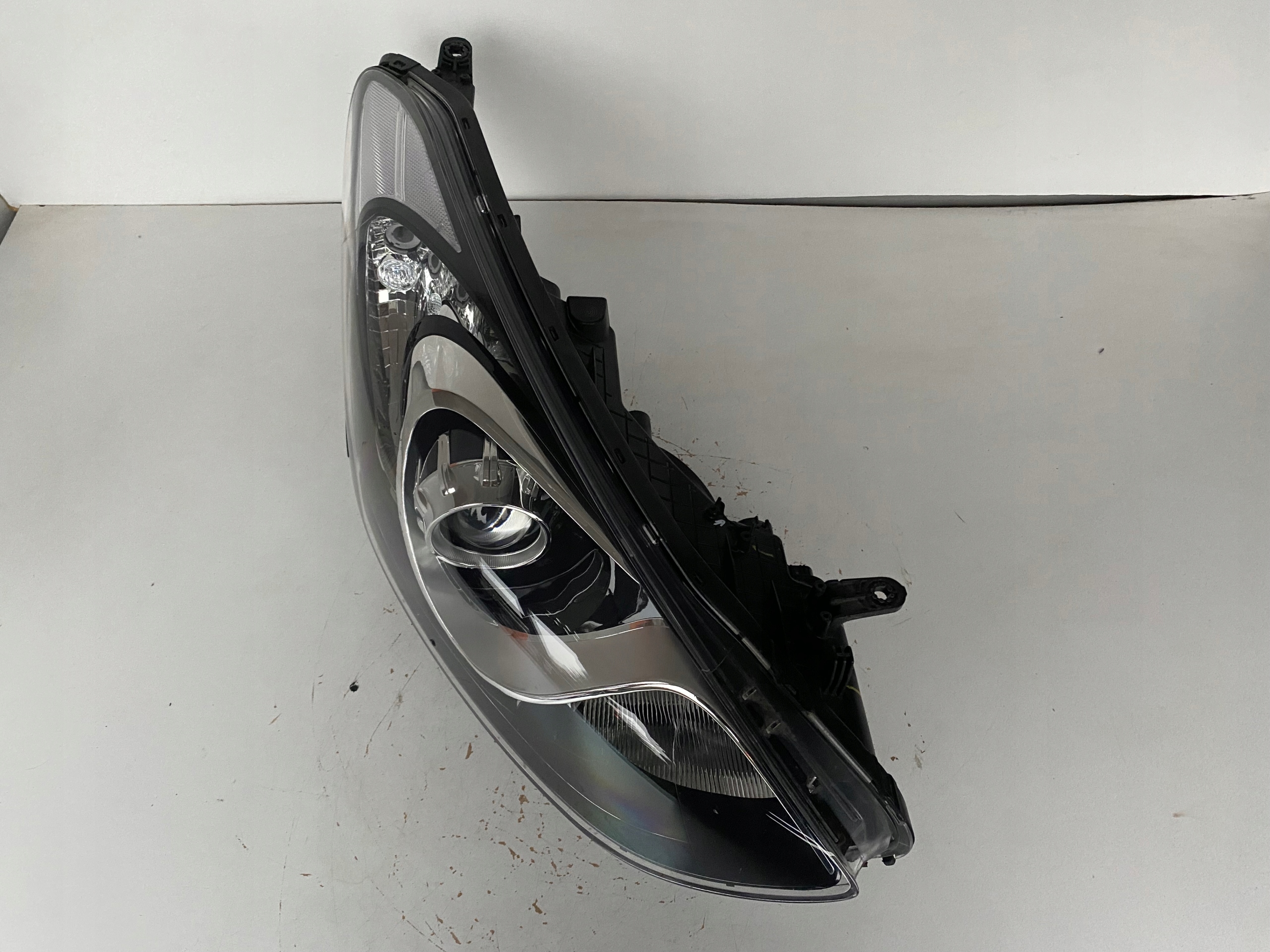 light right REFLEKTOR HYUNDAI I30 II 12