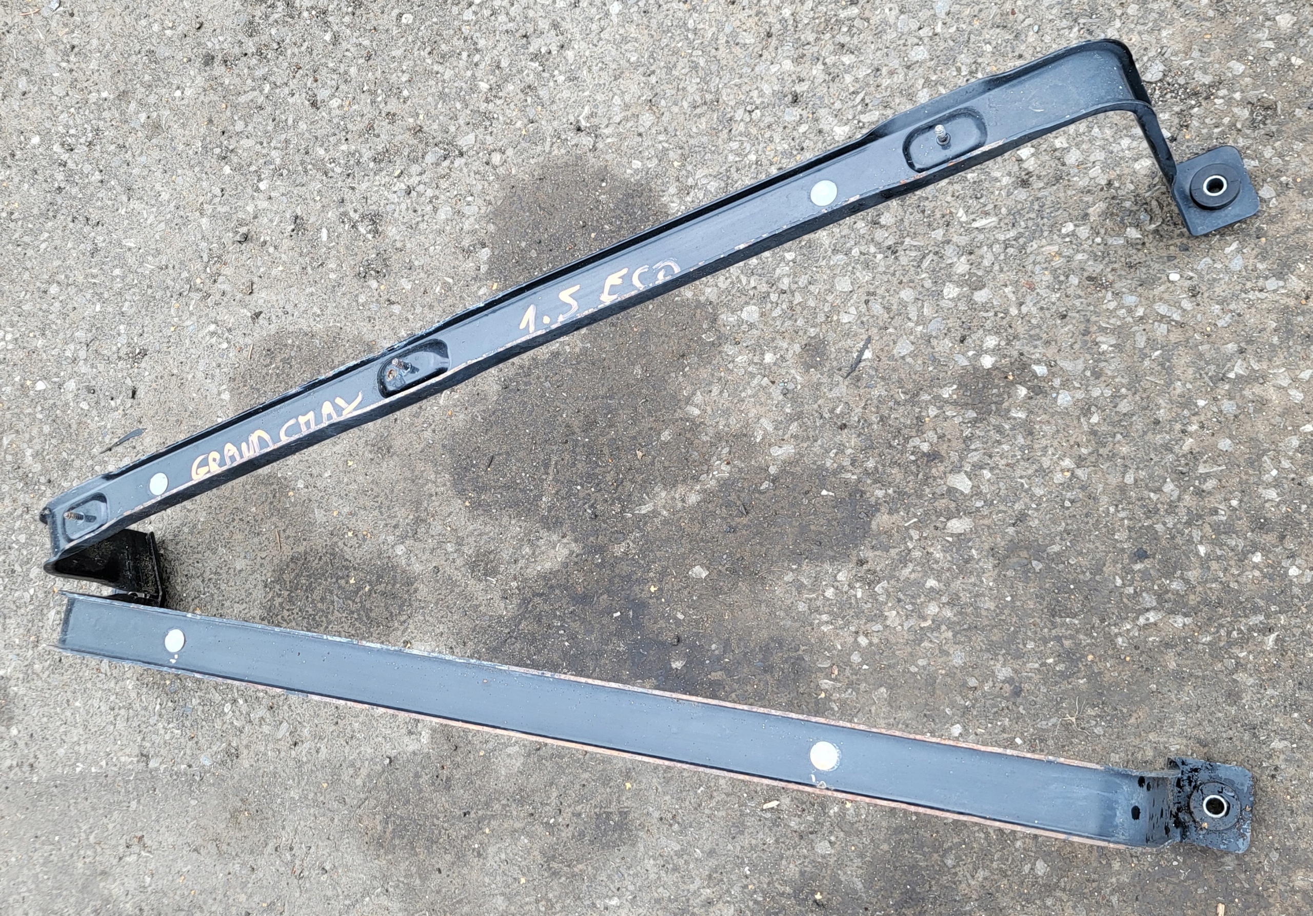 FORD GRAND CMAX Console Support plaque Support Réservoir Carburant Réservoirs OE