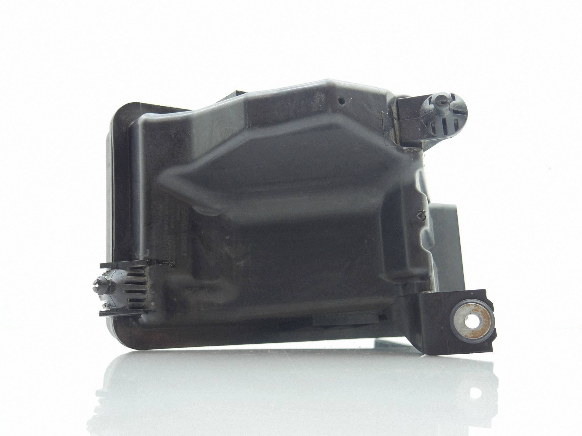 luftfiltergehäuse 28112-D3100 HYUNDAI TUCSON III 2.0 CRDI