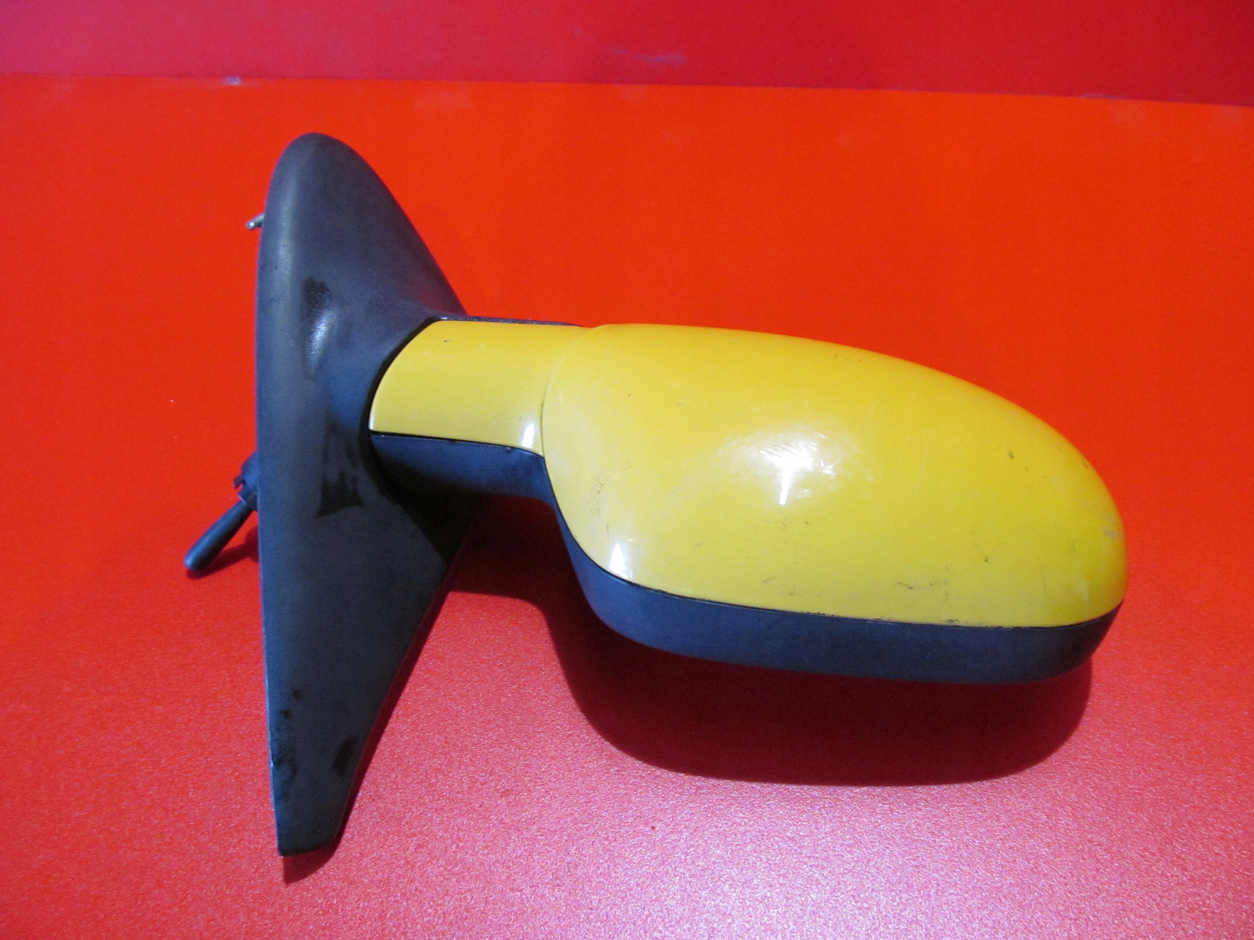 RENAULT MEGANE and COUPE mirror manually right ZOLTE