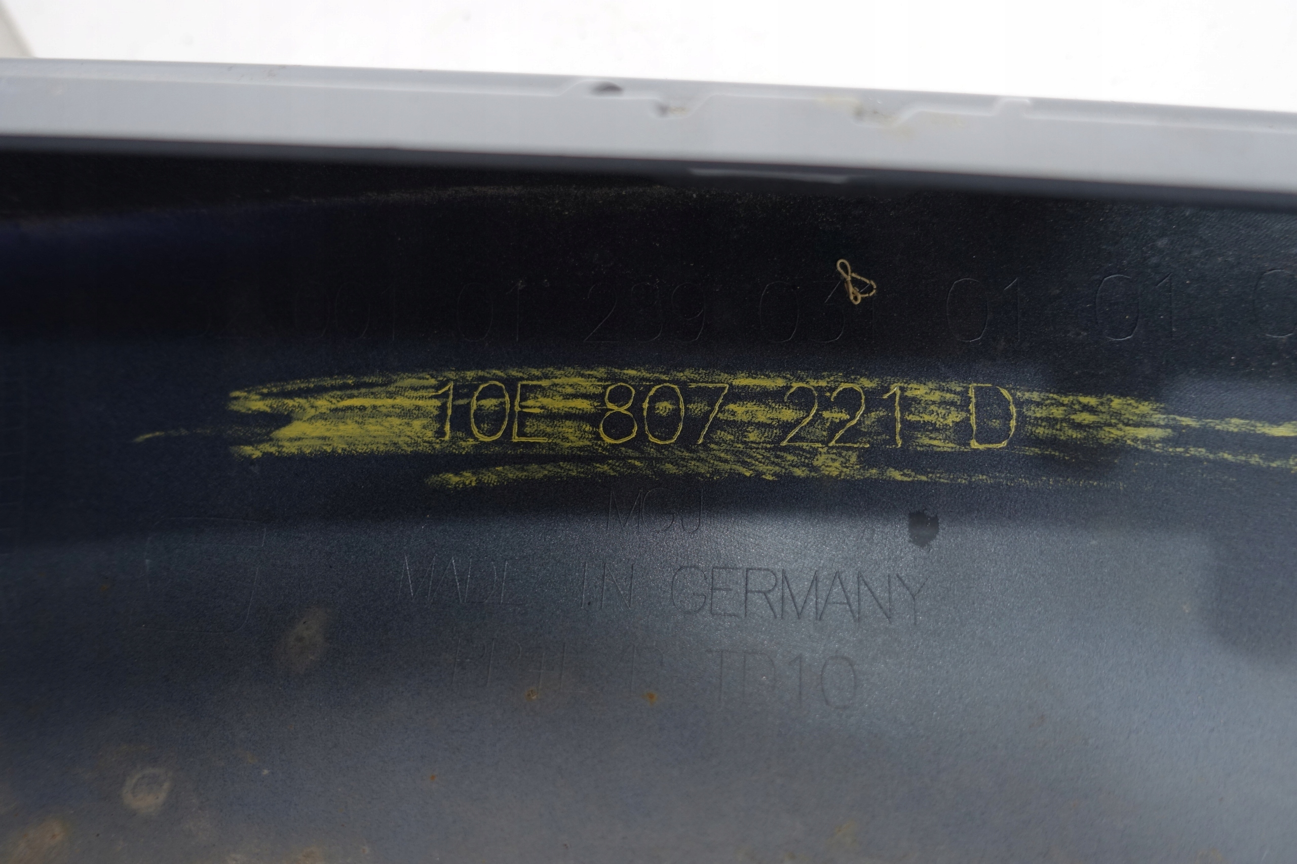 bumper front front SEAT CUPRA BORN 10E807221D