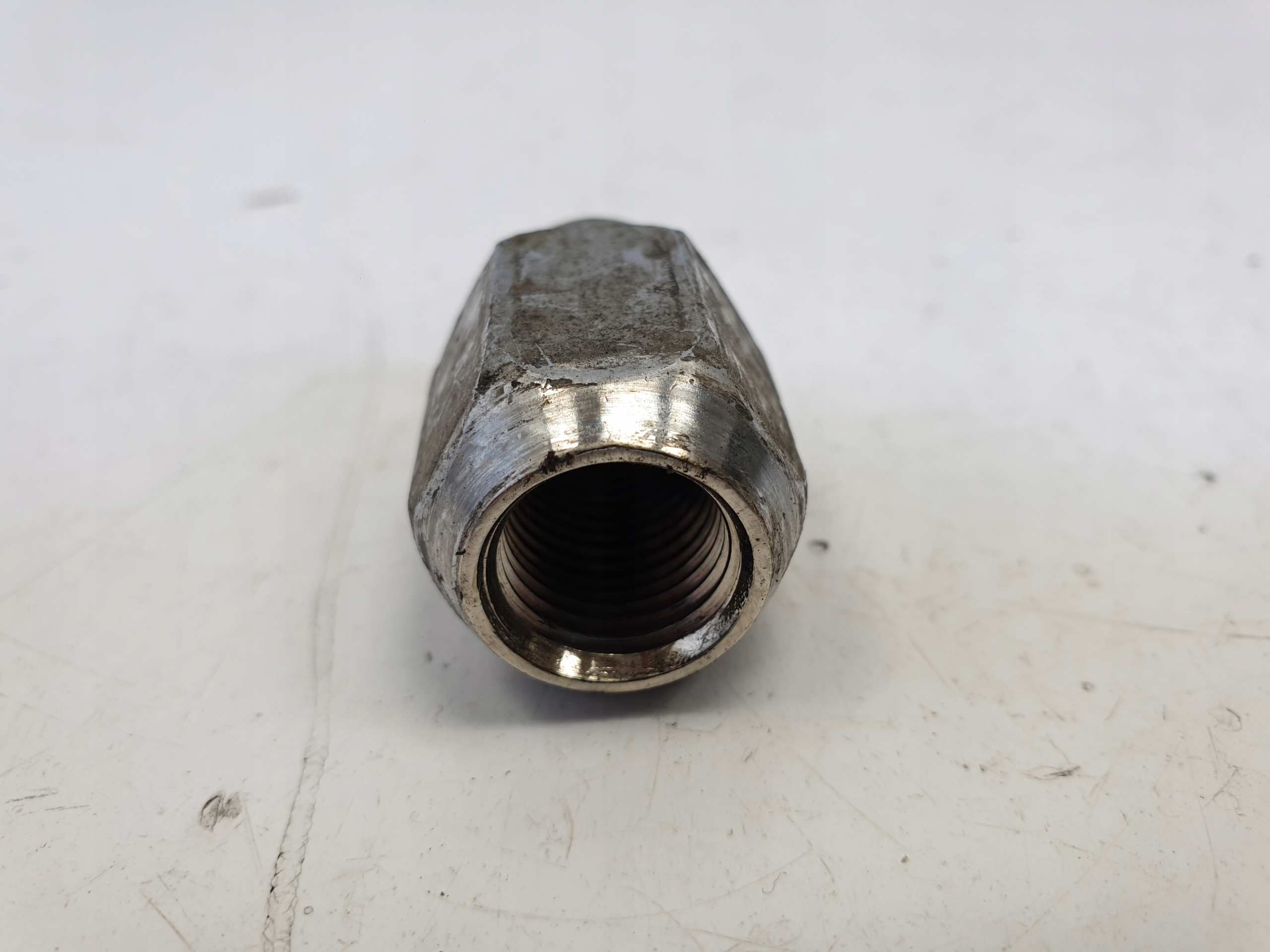 SsangYong Korando III ŚRUBA NAKRĘTKA KOŁA felgi Producent części SsangYong OE