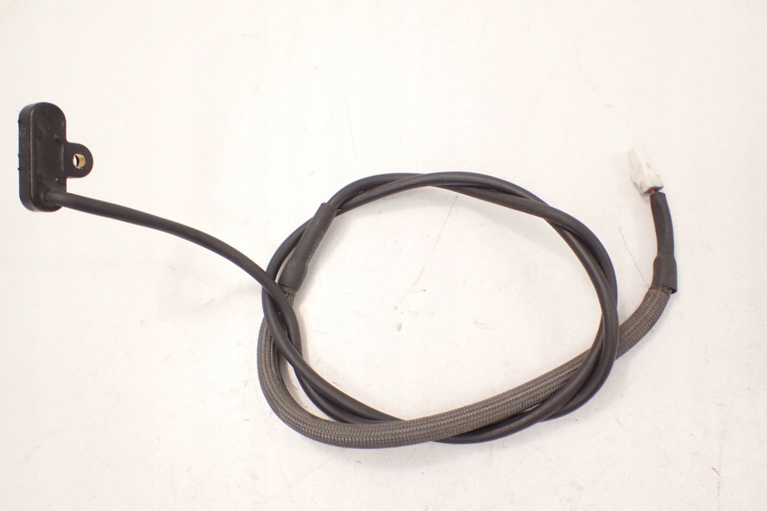 142585 - Mv Agusta Rivale 800 12-18 датчик ABS задній