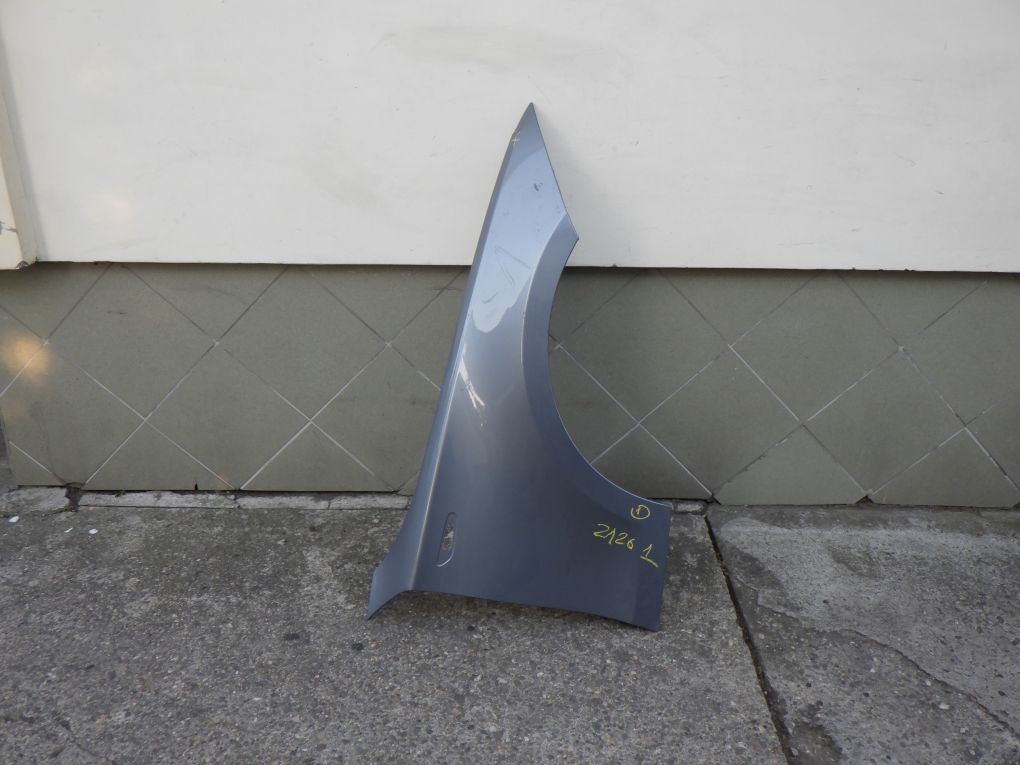 BMW 1 E81 E87 fender right front
