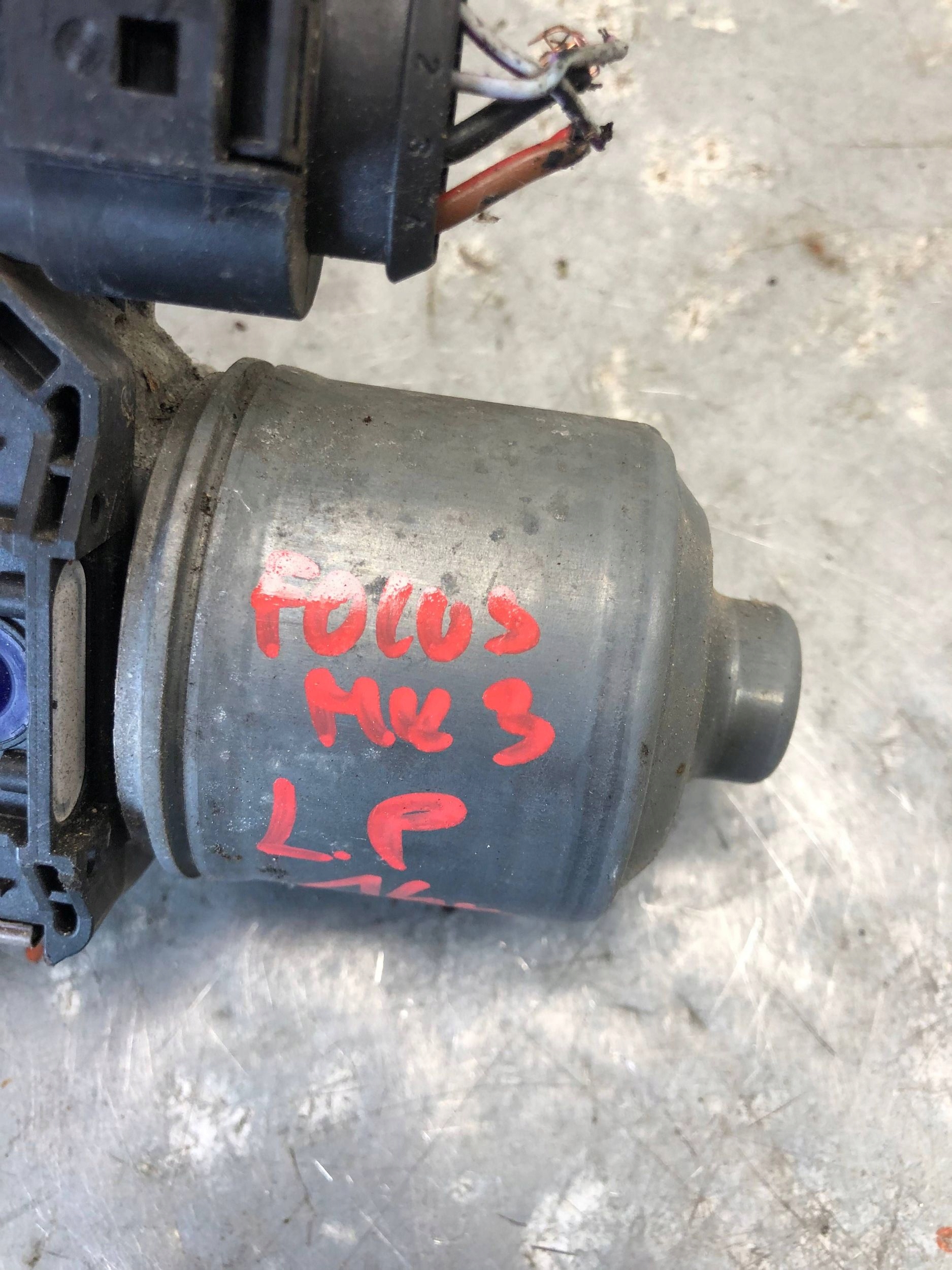 mini motor of wipers left front FORD FOCUS MK3 BM51-17504-AK