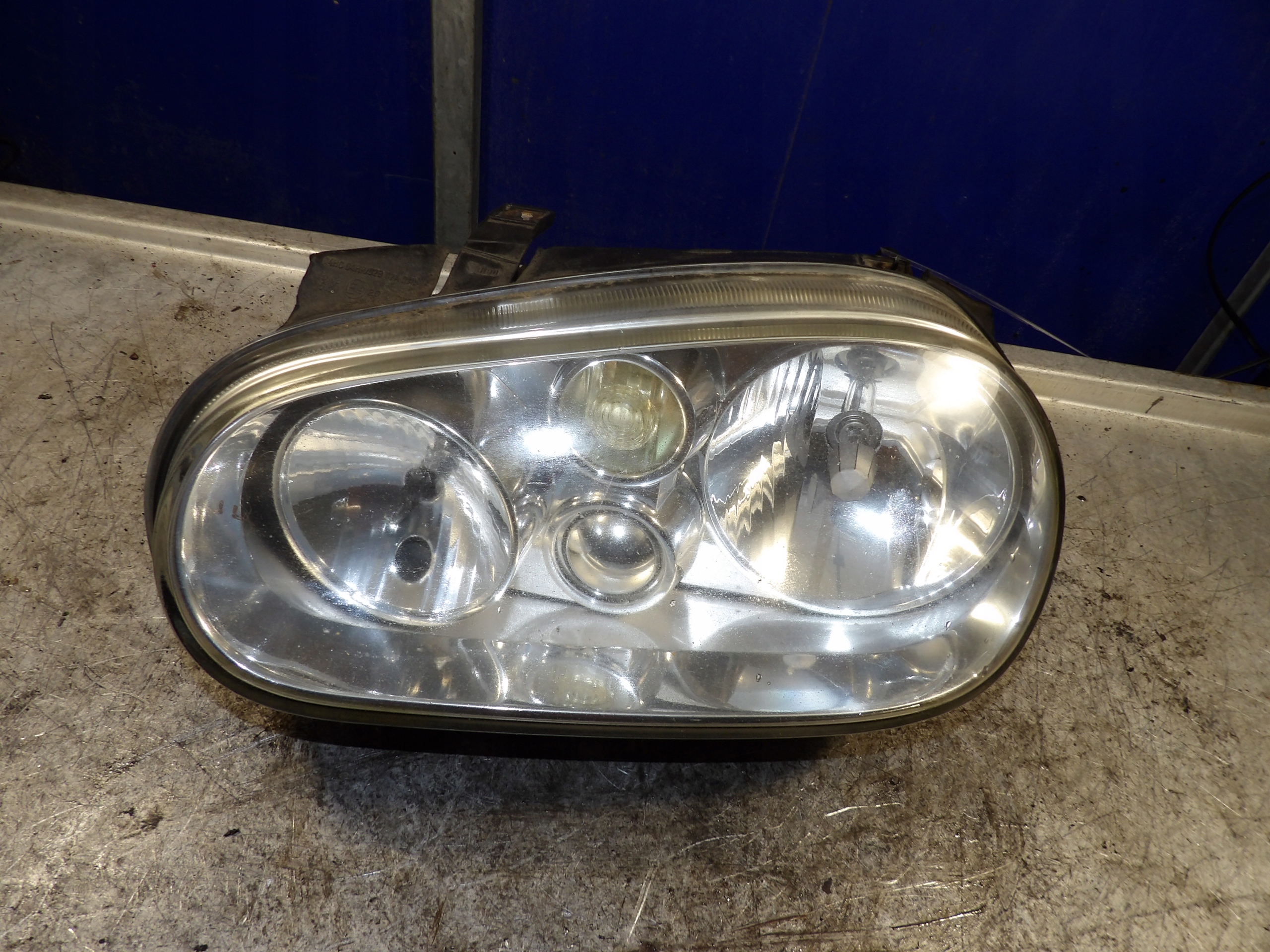 Volkswagen Golf IV light front left 1J2941015A