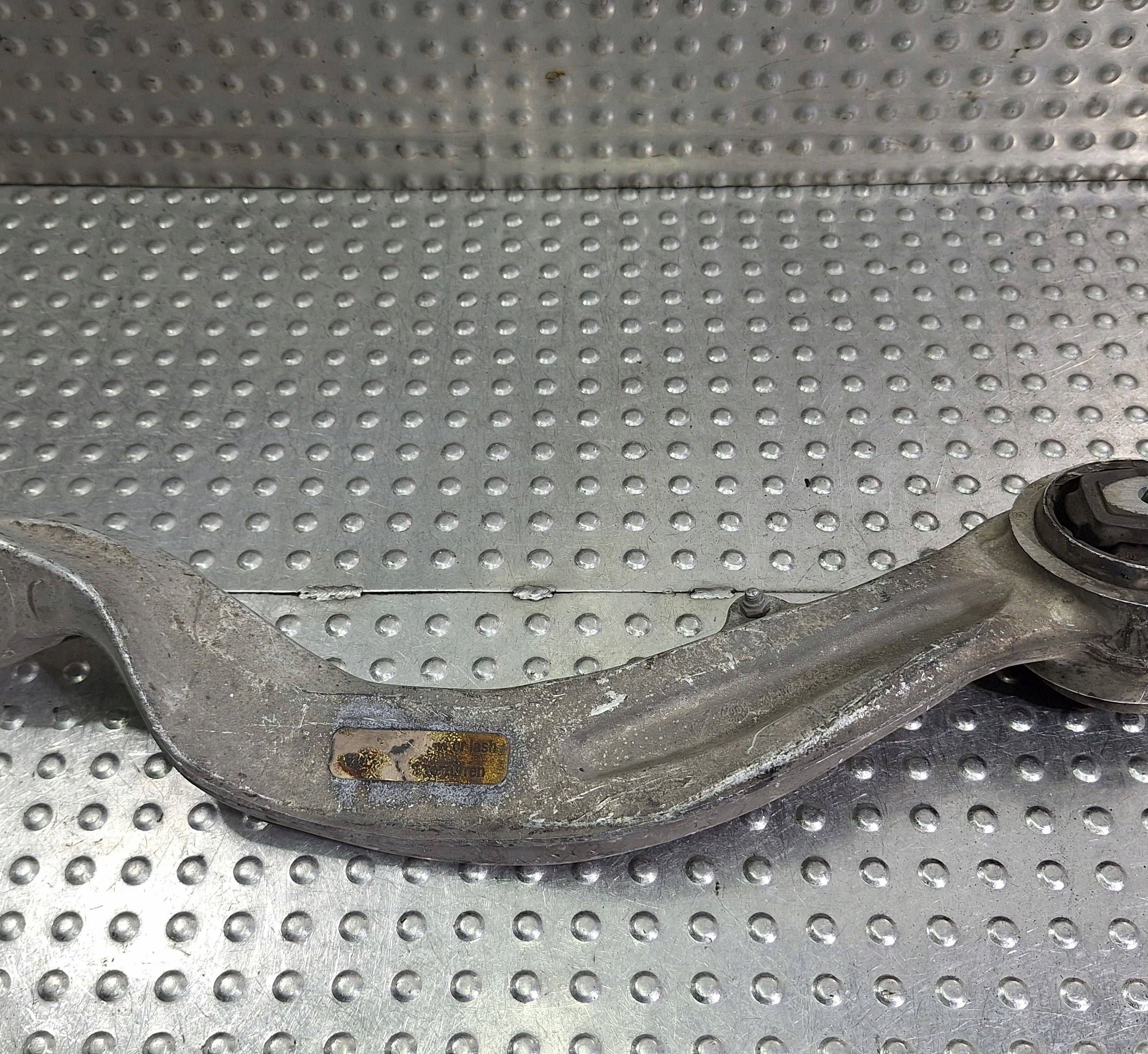 Querlenker rechts vorne 6770686 BMW E60 E61 XDRIVE
