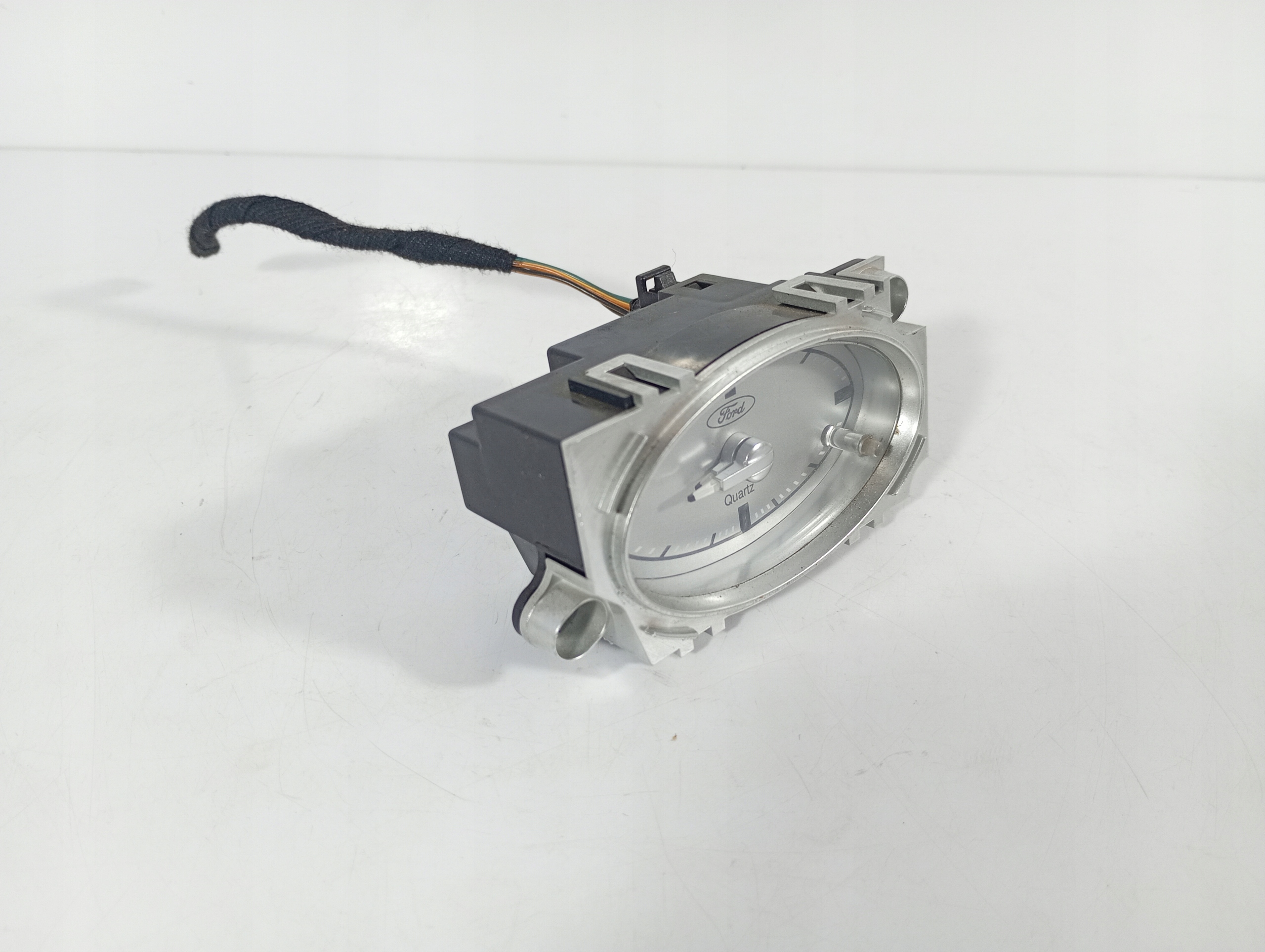 Ford Mondeo MK3 00-07 clock OE 1S7115000AF