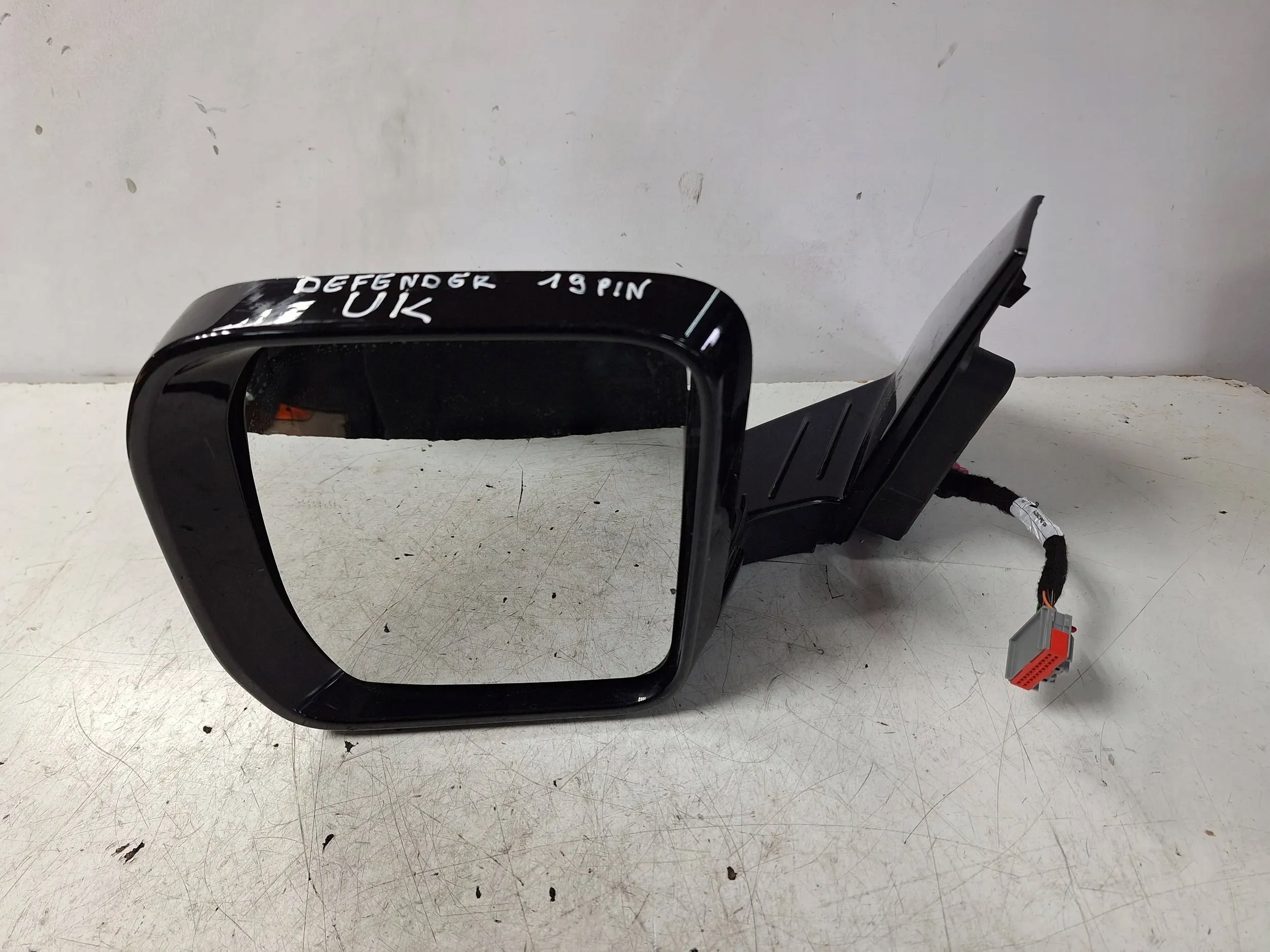 mirror left Land Rover Defender II L633 19- UK