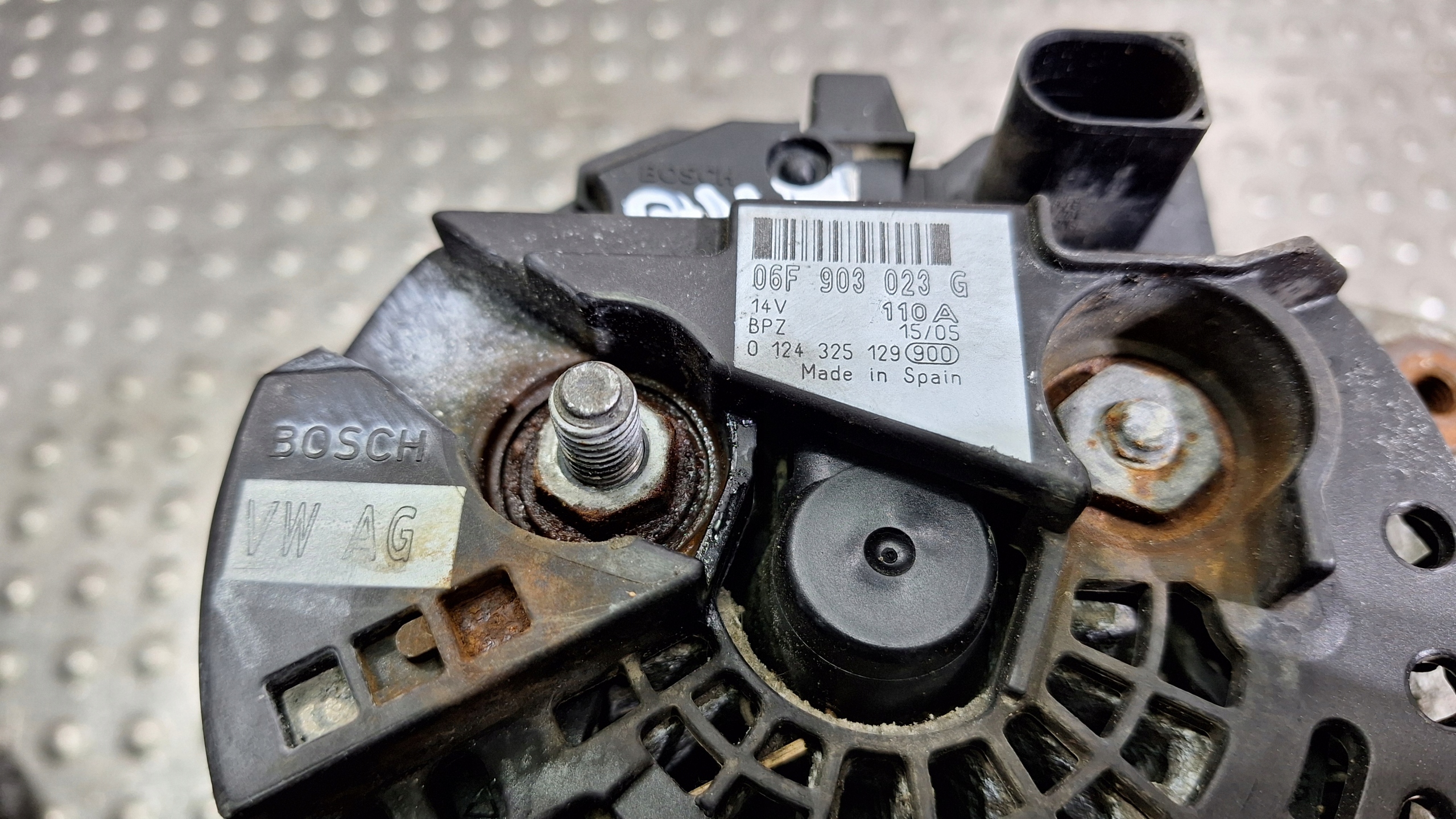 ALTERNATOR 110A 06F903023G VW CRAFTER 2.5TDI