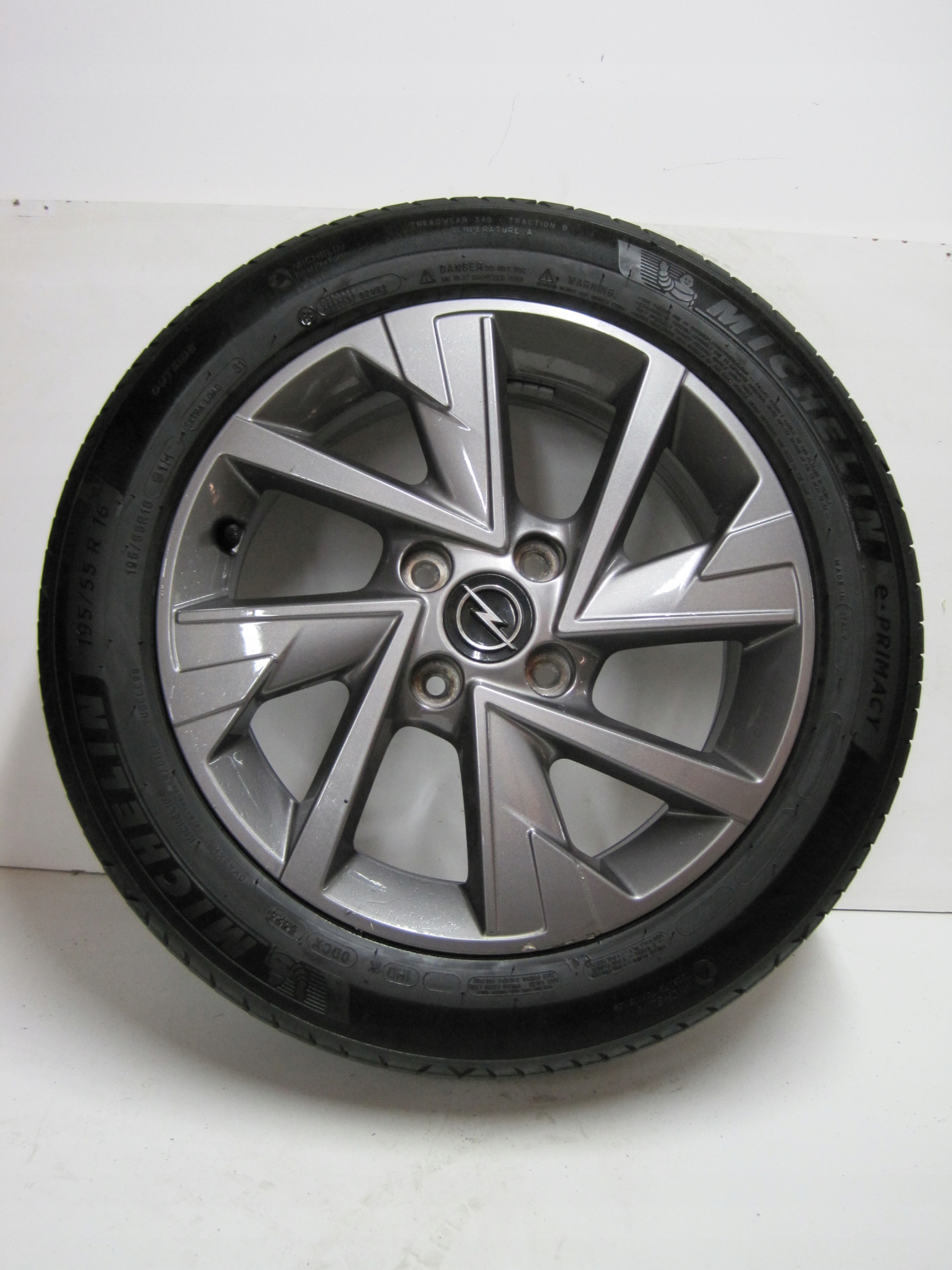 wheels discs tyres OPEL CORSA F R16 23R