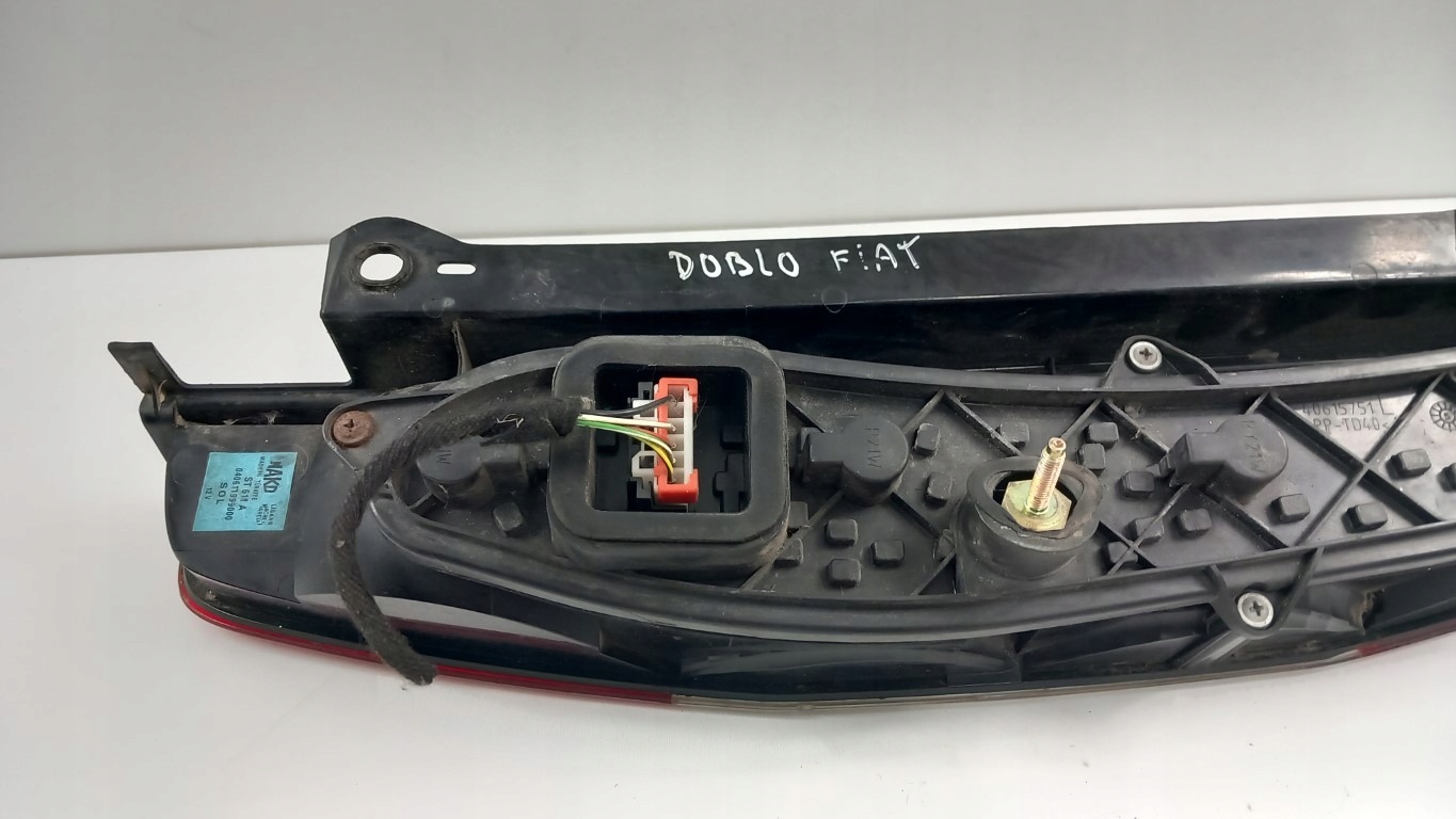 FIAT Doblo I VAN фонарь левый