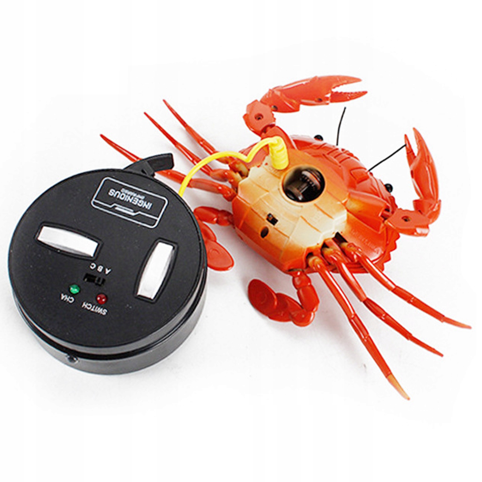 A creative remote-controlled scary crab model Bohater Inny