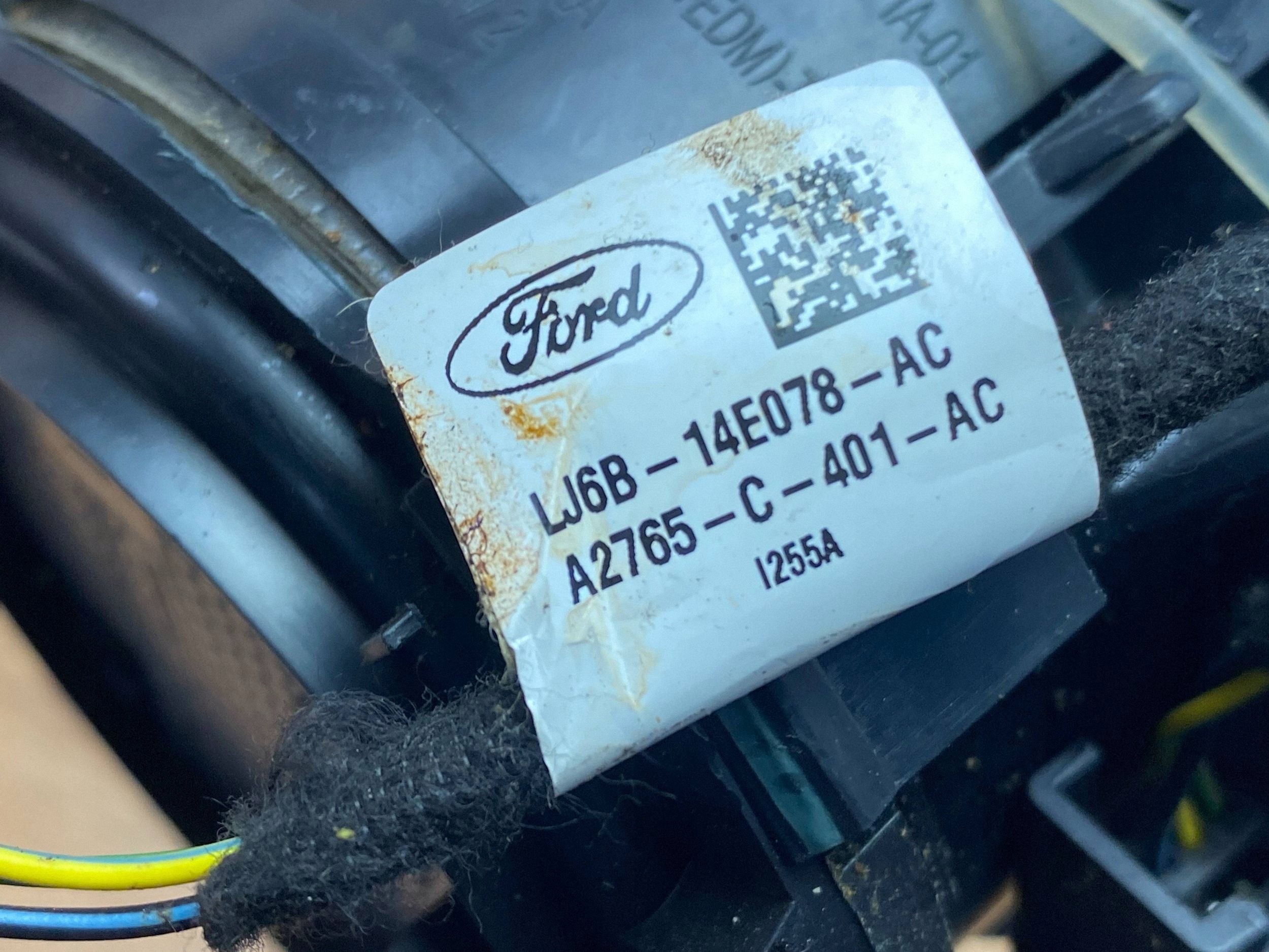 Insert de la poignée pour kubek Ford Escape IV 2020+