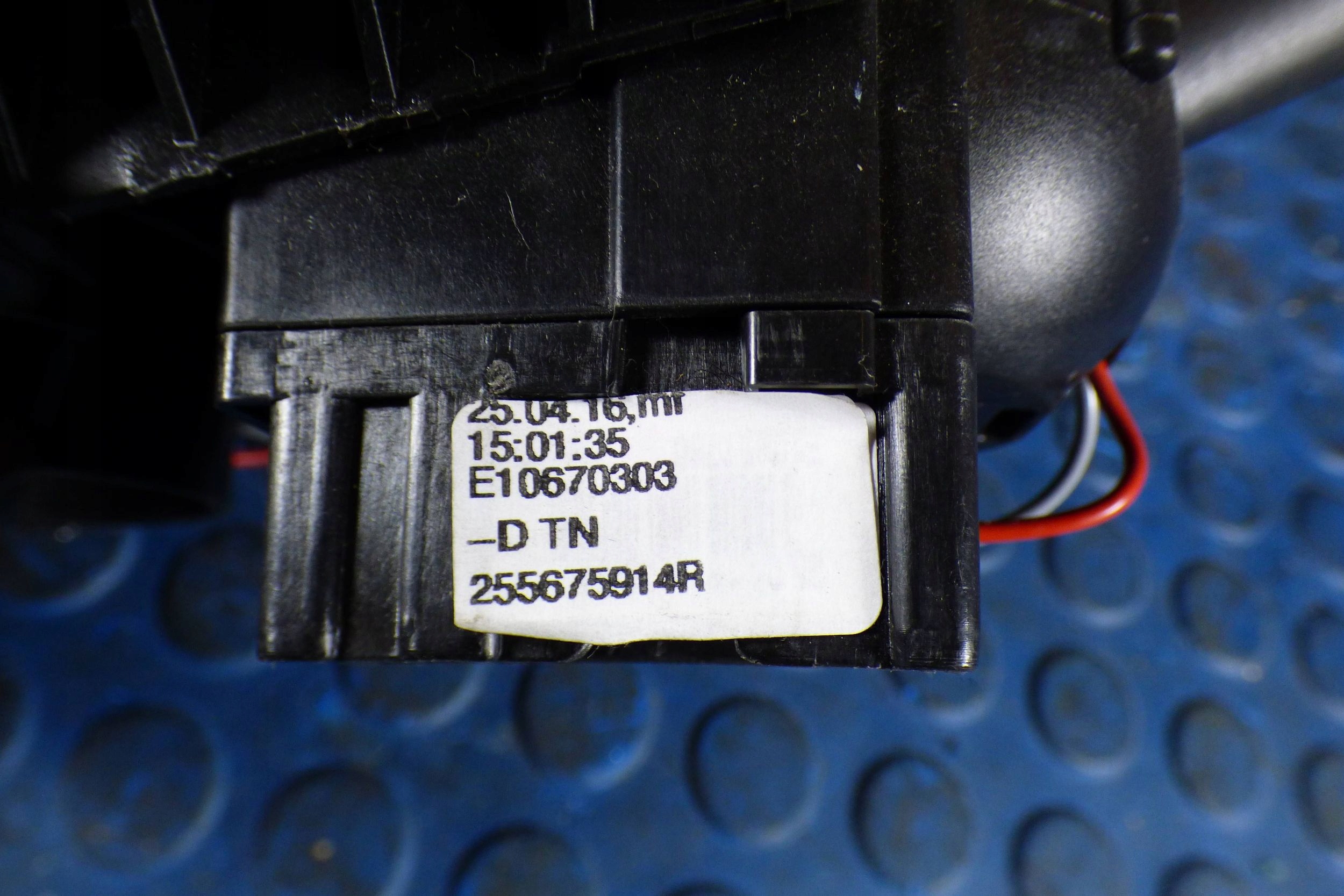 Renault Clio IV DEVIO LUCI TERGICRISTALLO TERGI 255675914R Originale stBDB