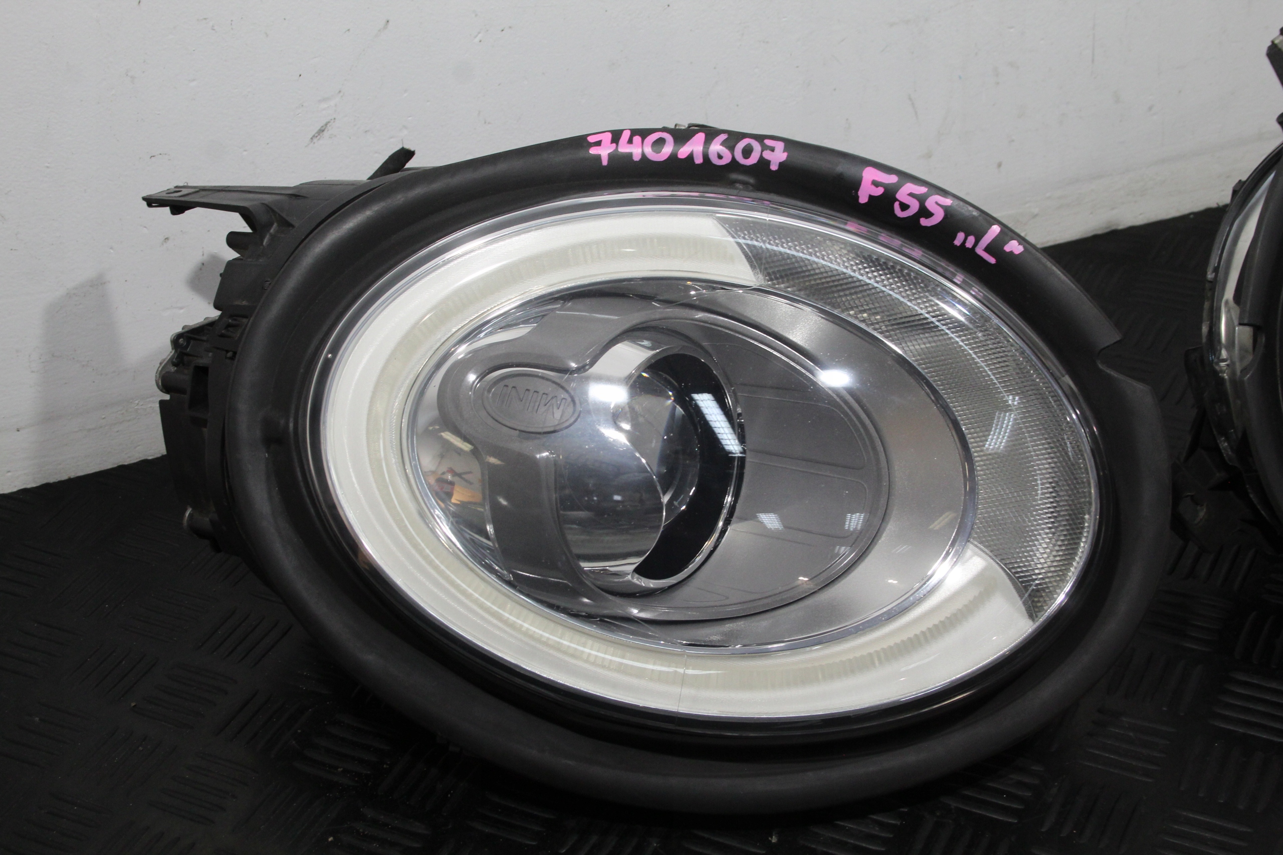 lights front LED MINI COOPER F56 JCW 7401607 7401608