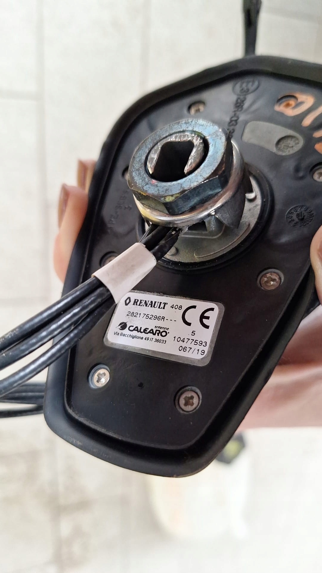 ANTENA dach RENAULT CLIO V 282175296R