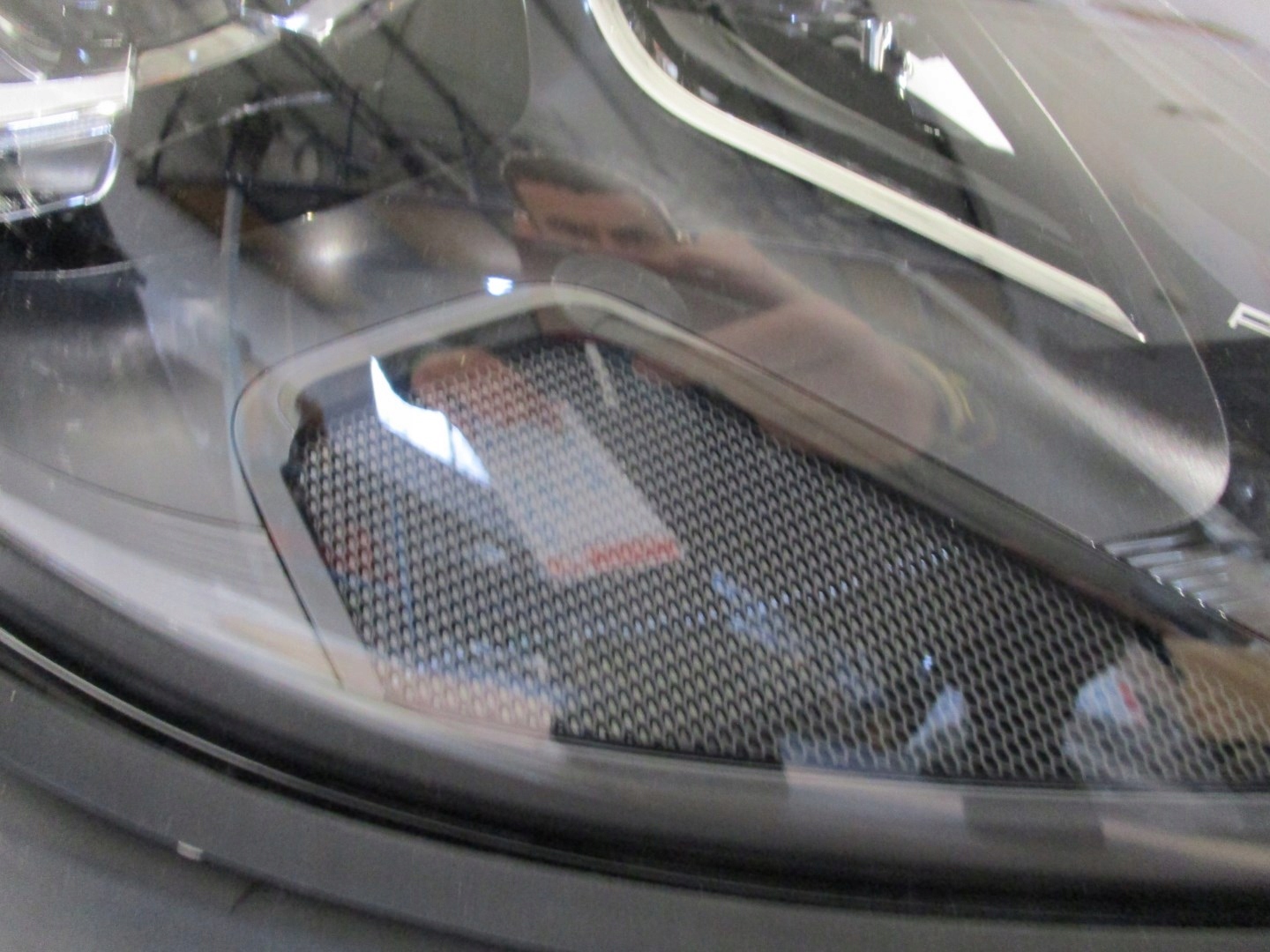 LAMPA PRAWA FULL LED MACAN 95B941010BB MATRIX Rodzaj świateł mijania LED