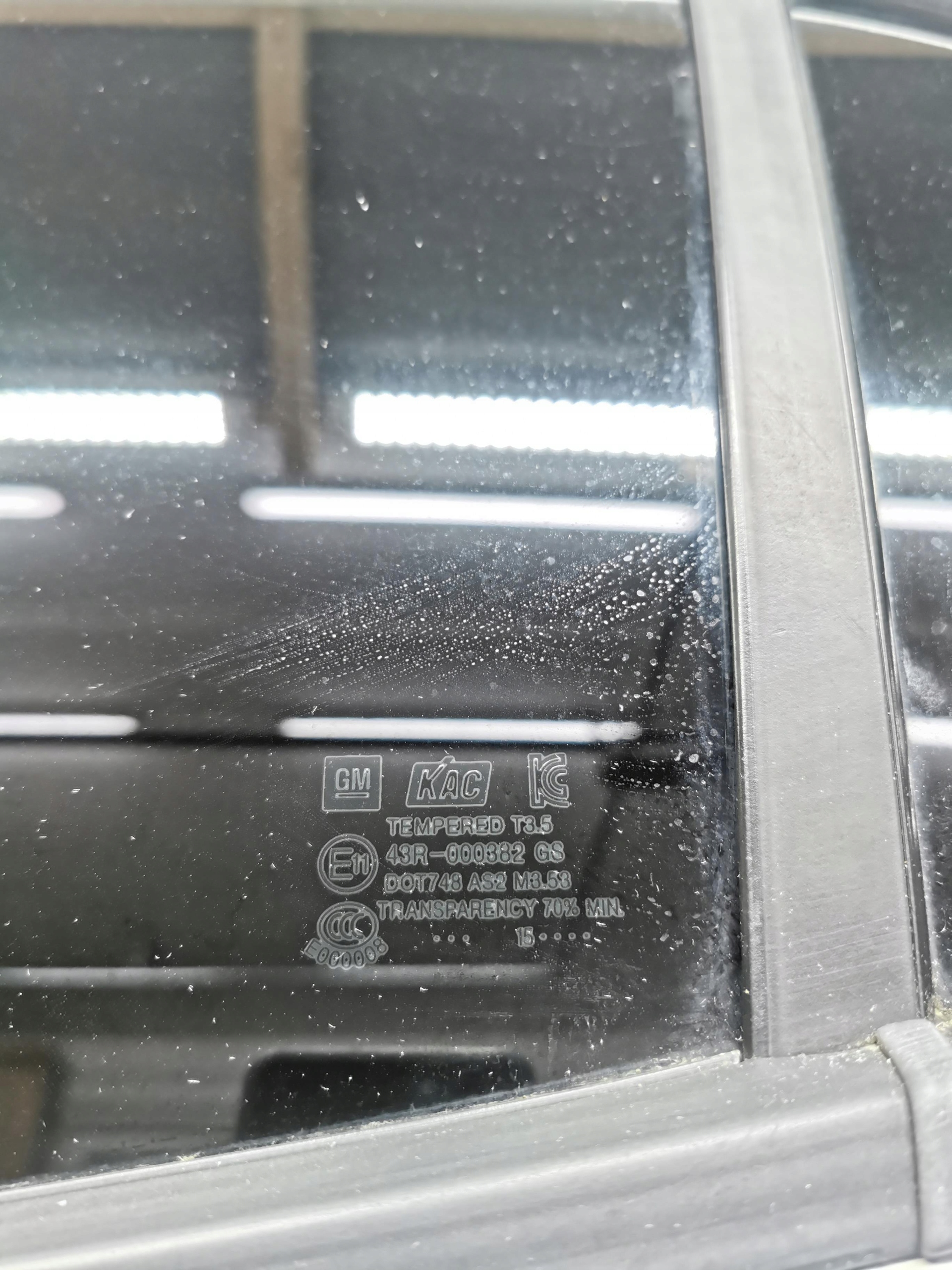 Tür links heck GAZ Z40R OPEL MOKKA A 2012-2016