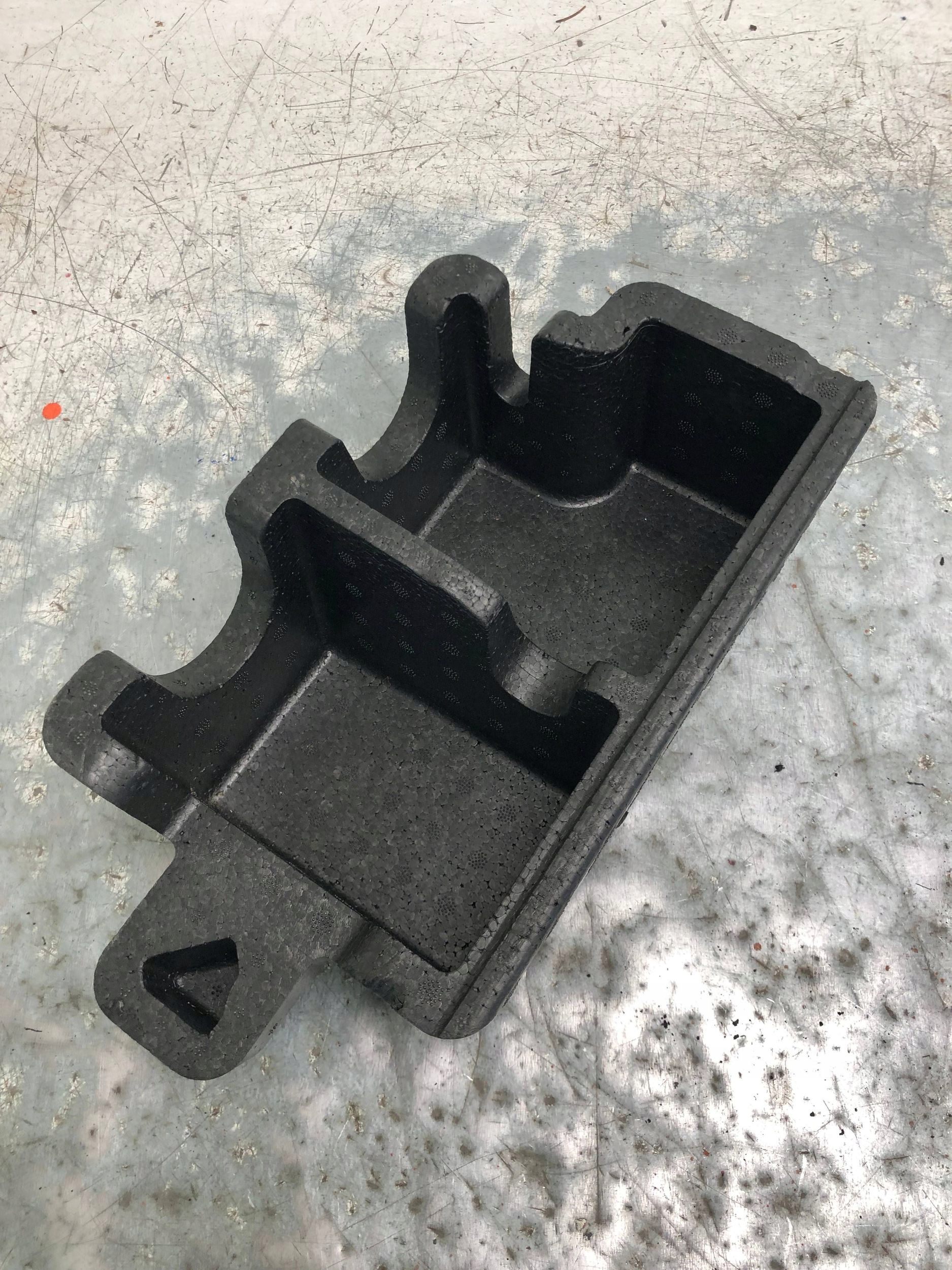 passenger compartment polystirene boot MERCEDES W205 A2058990200