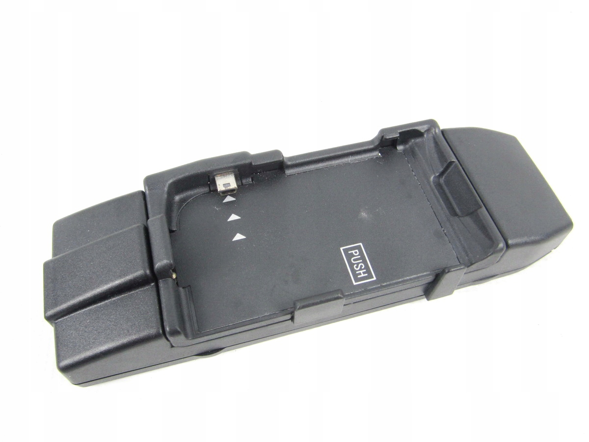 ADAPTER TELEFONU MOTOROLA V3 BMW E65 LIFT LCI