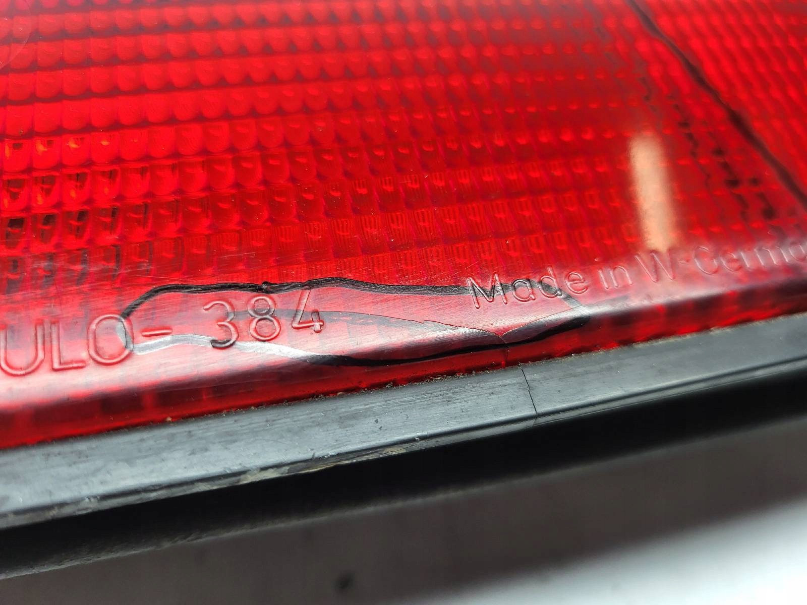 light left rear part BMW 735I E32 3,5 and 1374041L