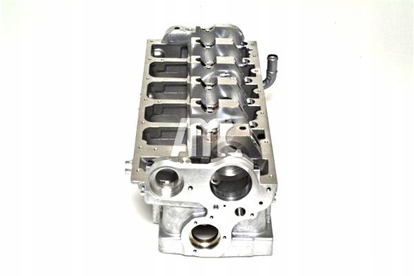 AMC GŁOWICA CYLINDRÓW VW CALIFORNIA T5 CAMPER MULTIVAN V TOUAREG Numery katalogowe zamienników AUTOPUMPS UK ACHW817 BSG BSG 90-110-003 ET ENGINETEAM HL0085 FAI AUTOPARTS BCH027