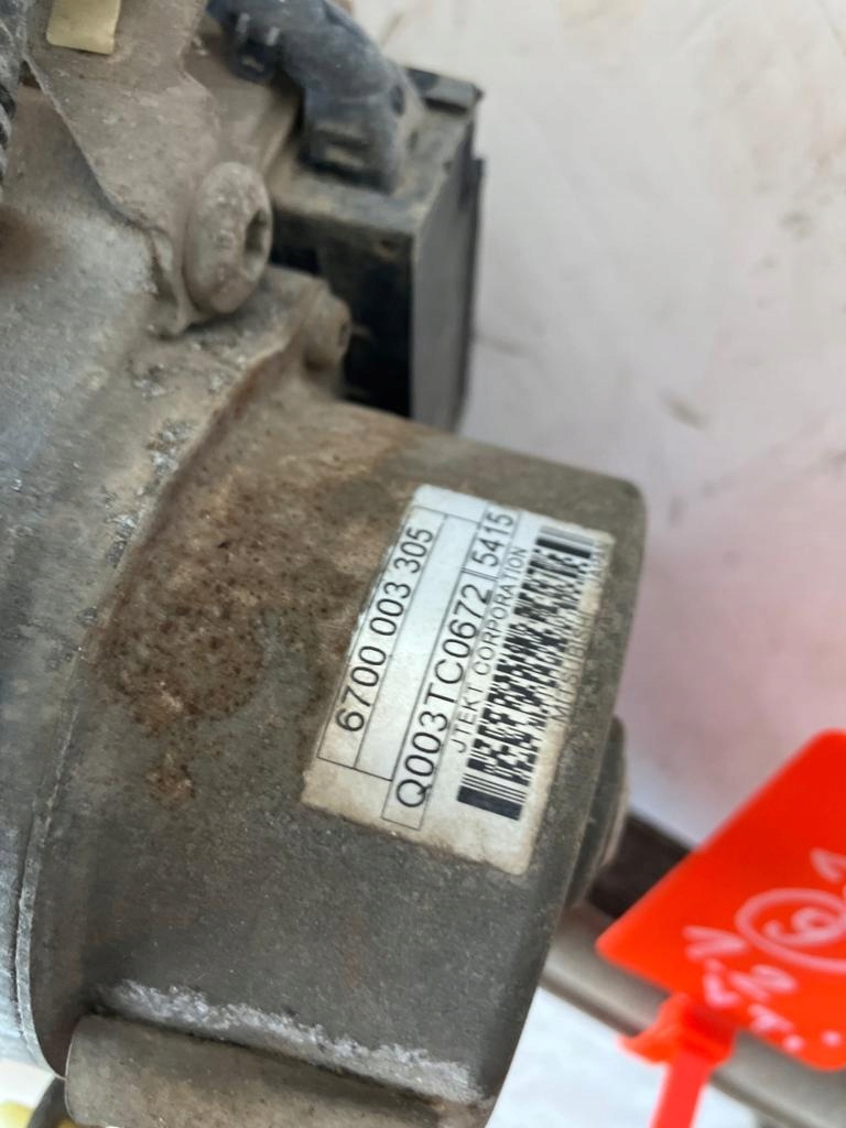 control PEUGEOT 208 1.2 VTI 6700003305