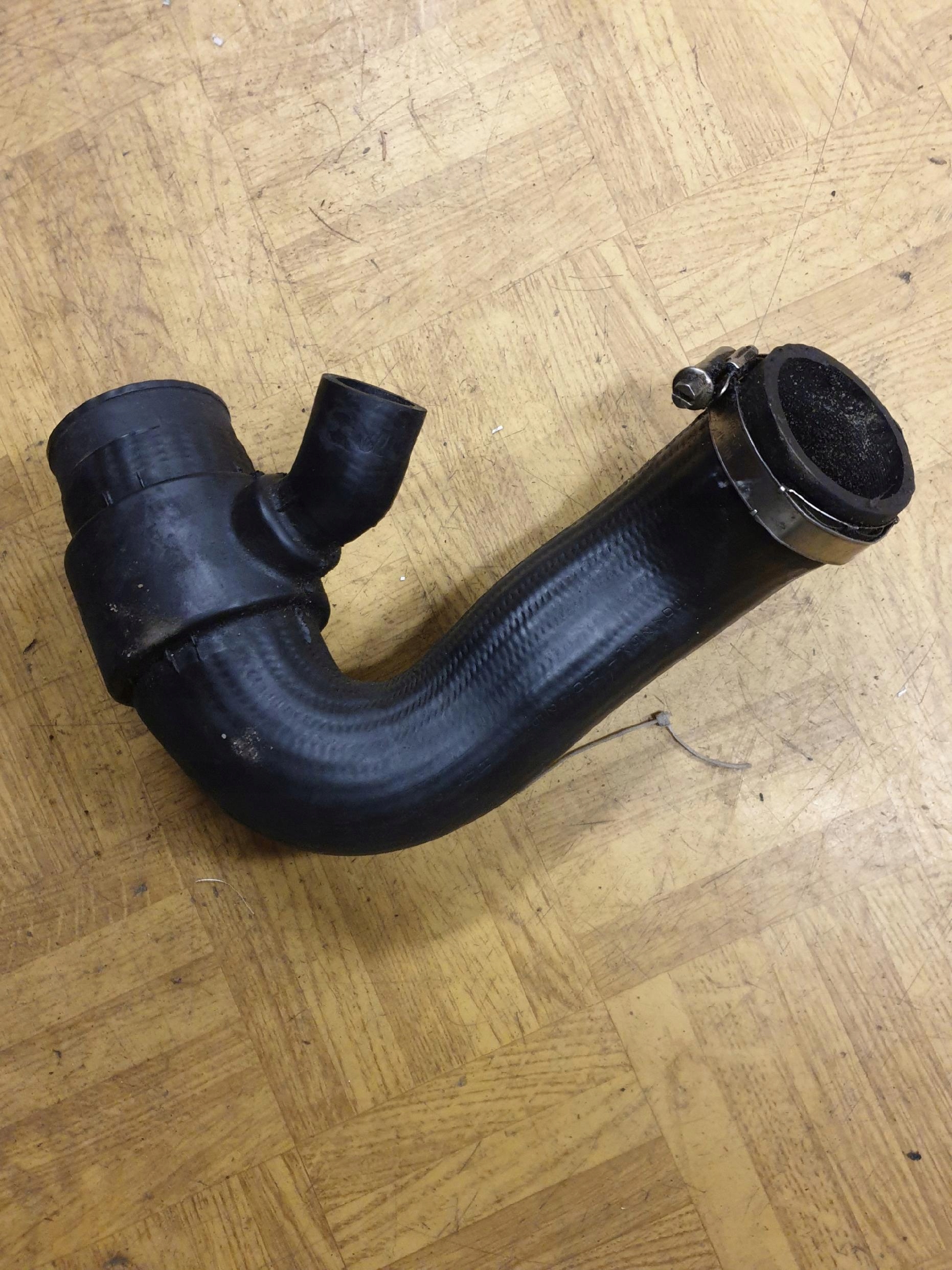Schlauch TURBO turbo AUDI A4 B6 1.8T